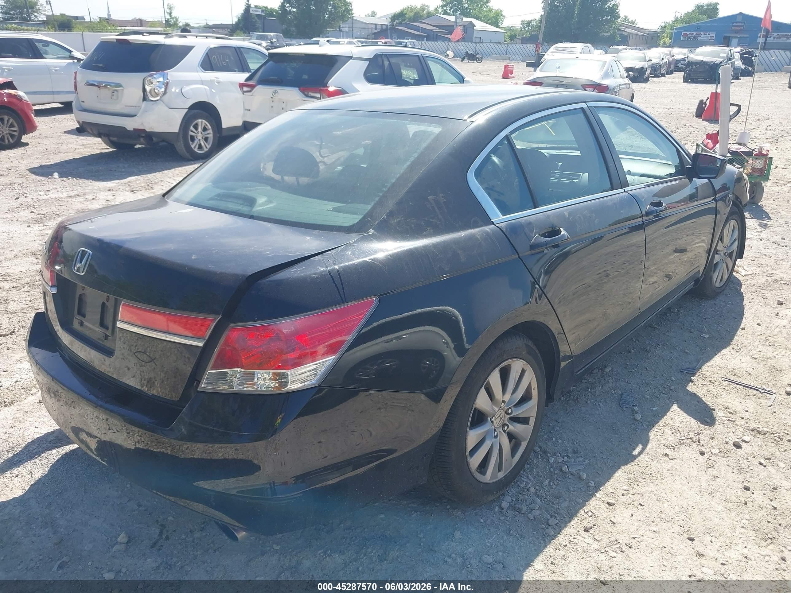 2012 Honda Accord 2.4 Ex Черный vin: 1HGCP2F75CA094238