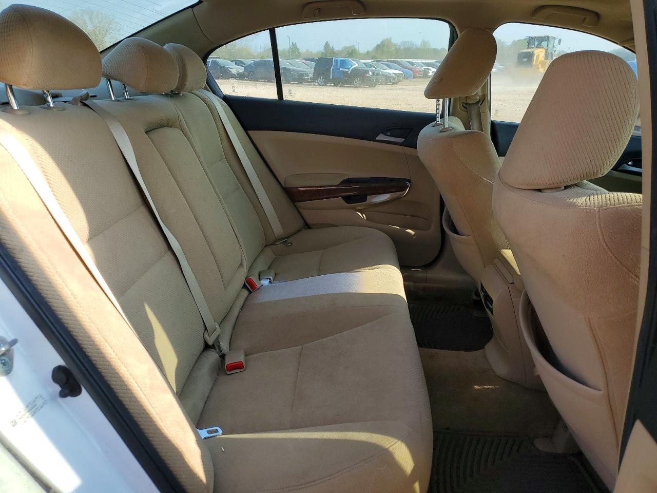 2012 Honda Accord Ex White vin: 1HGCP2F75CA200235