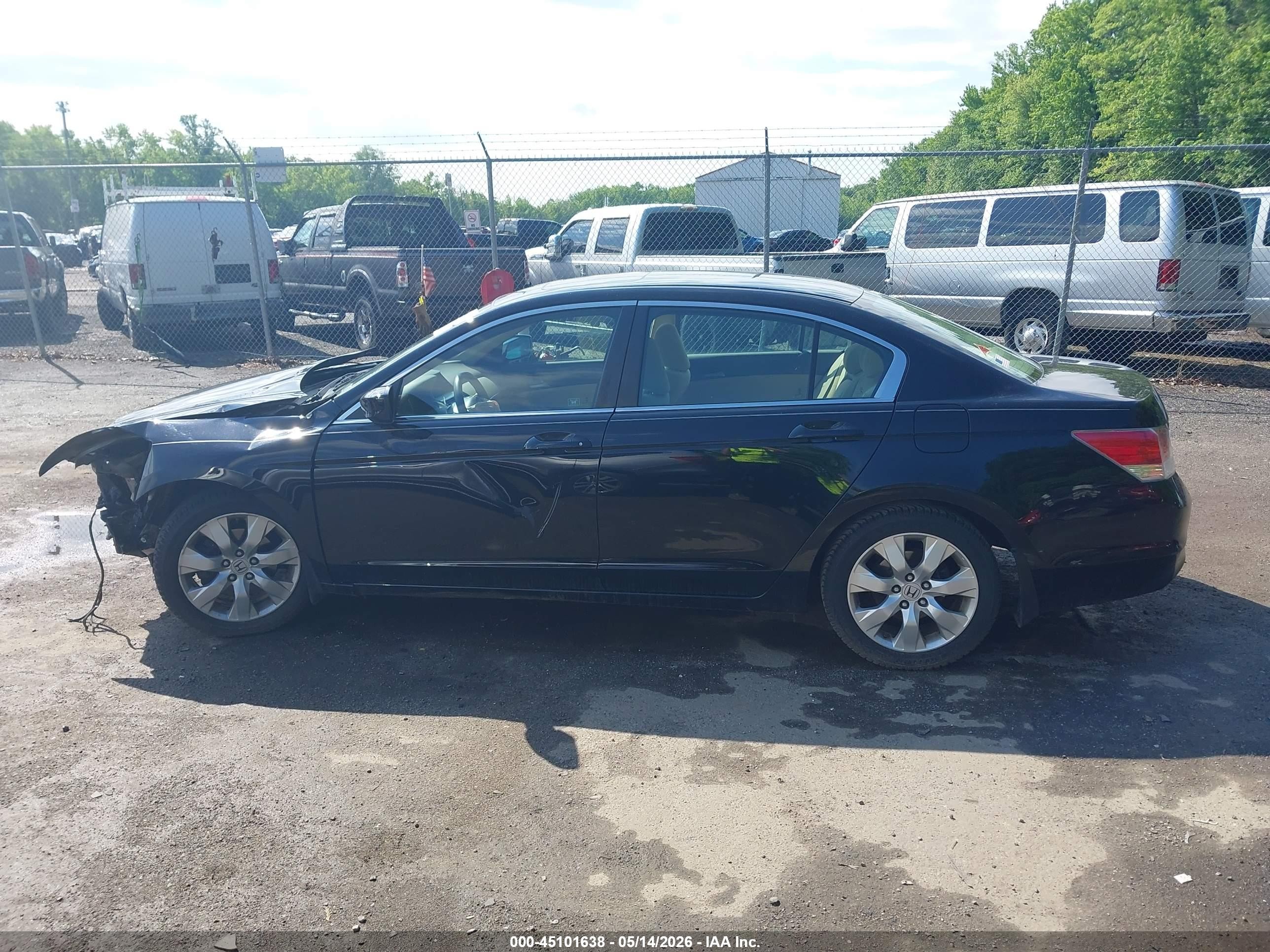 2010 Honda Accord 2.4 Ex Black vin: 1HGCP2F76AA181711
