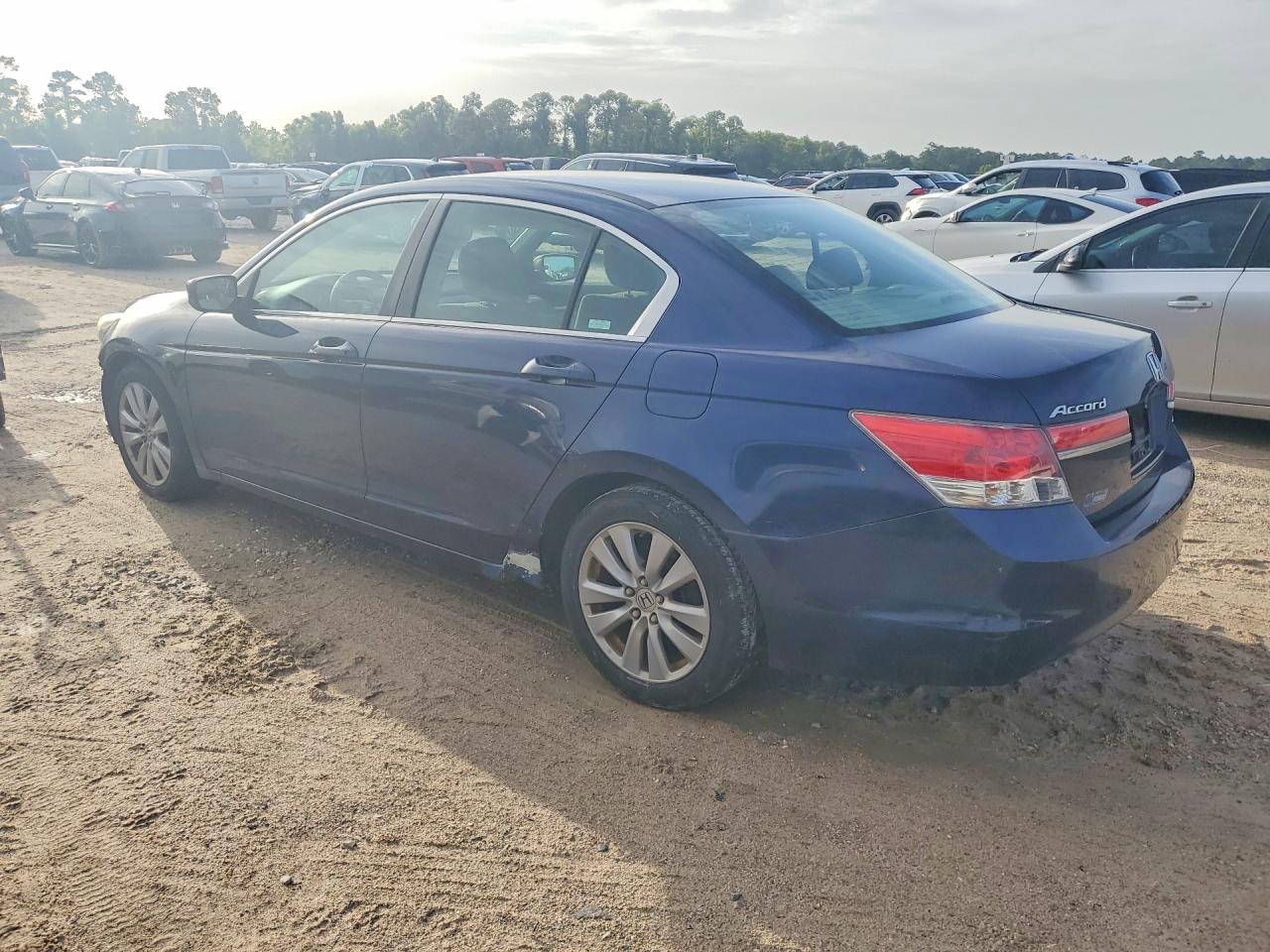2011 Honda Accord Ex Blue vin: 1HGCP2F76BA040493