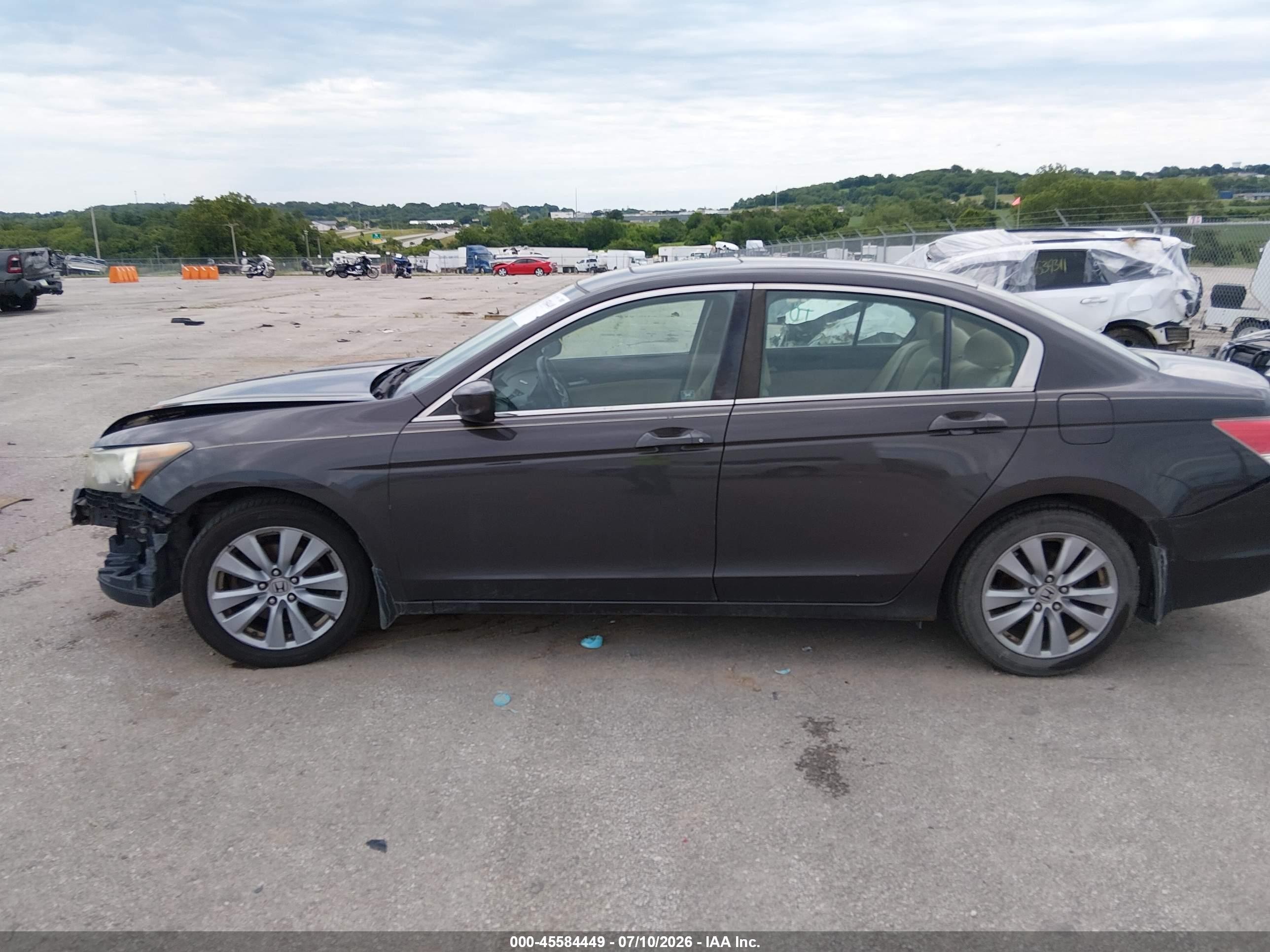 2011 Honda Accord 2.4 Ex Серый vin: 1HGCP2F76BA042132