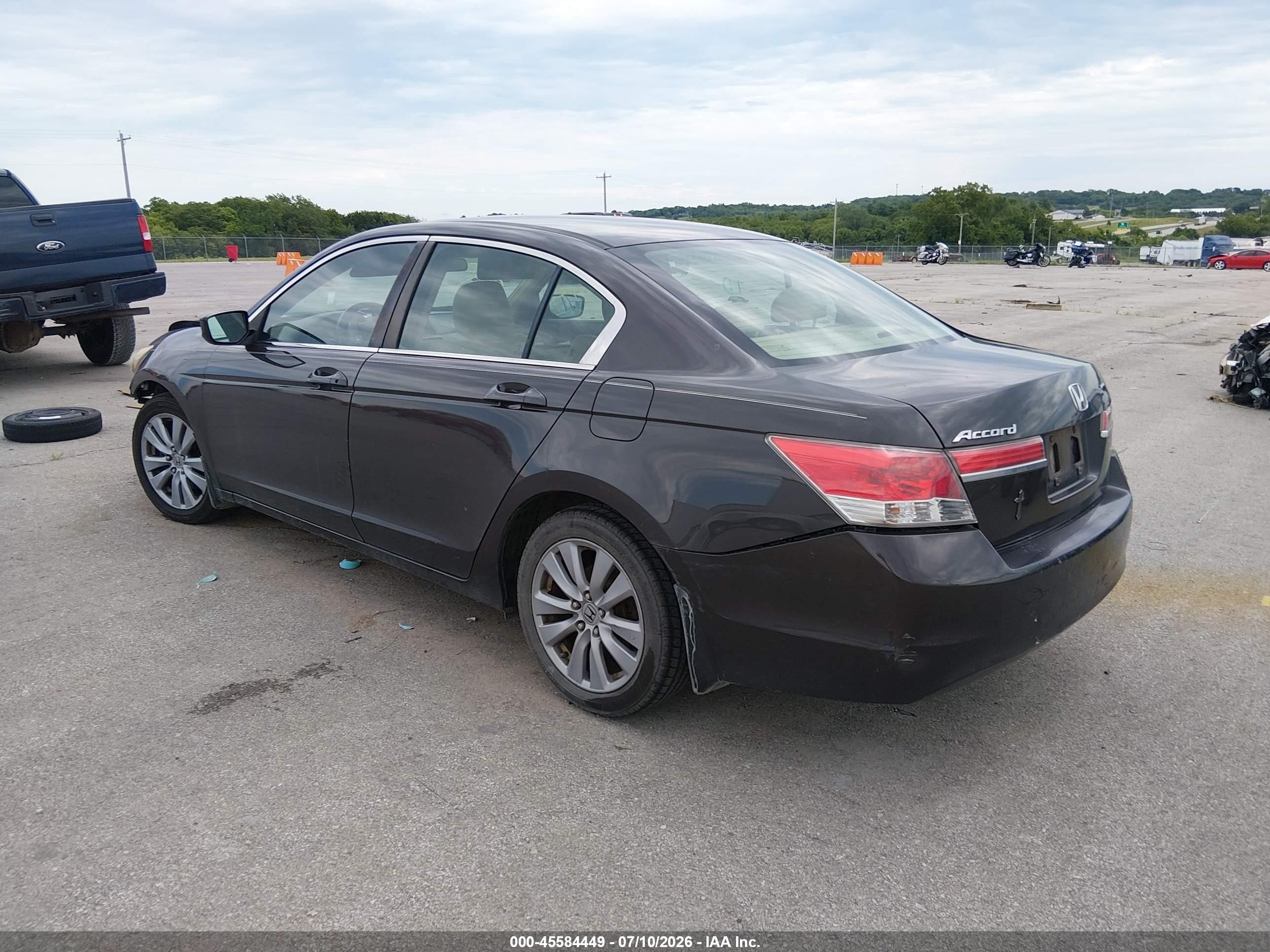 2011 Honda Accord 2.4 Ex Серый vin: 1HGCP2F76BA042132