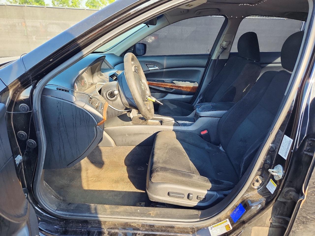 2011 Honda Accord Ex Black vin: 1HGCP2F76BA070383
