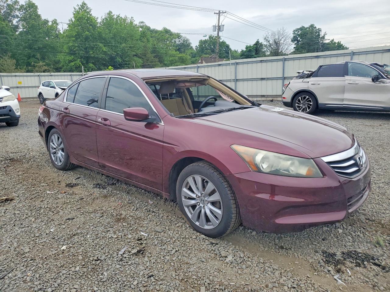 2011 Honda Accord Ex Burgundy vin: 1HGCP2F76BA108565