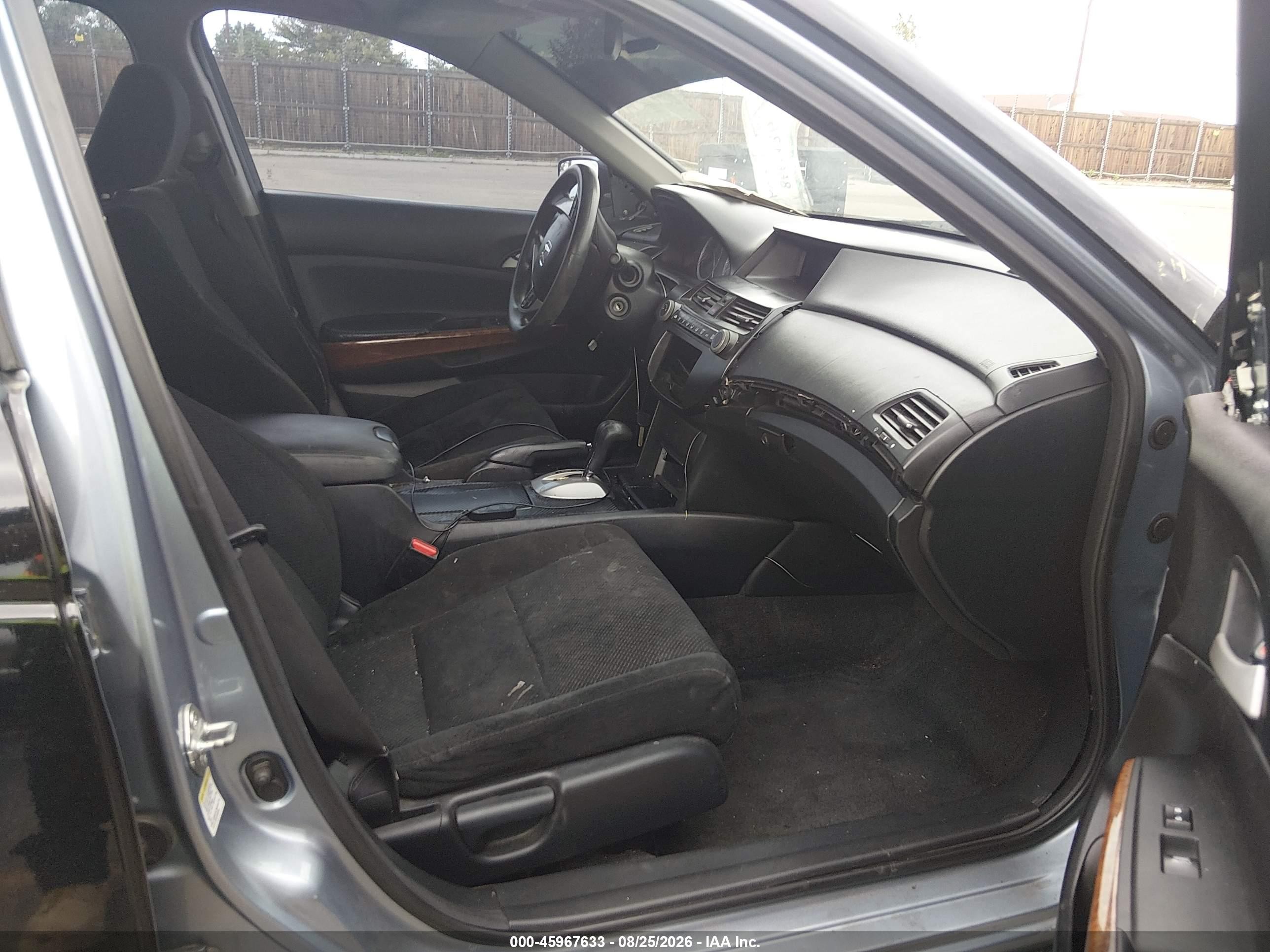 2011 Honda Accord 2.4 Ex Black vin: 1HGCP2F76BA153988