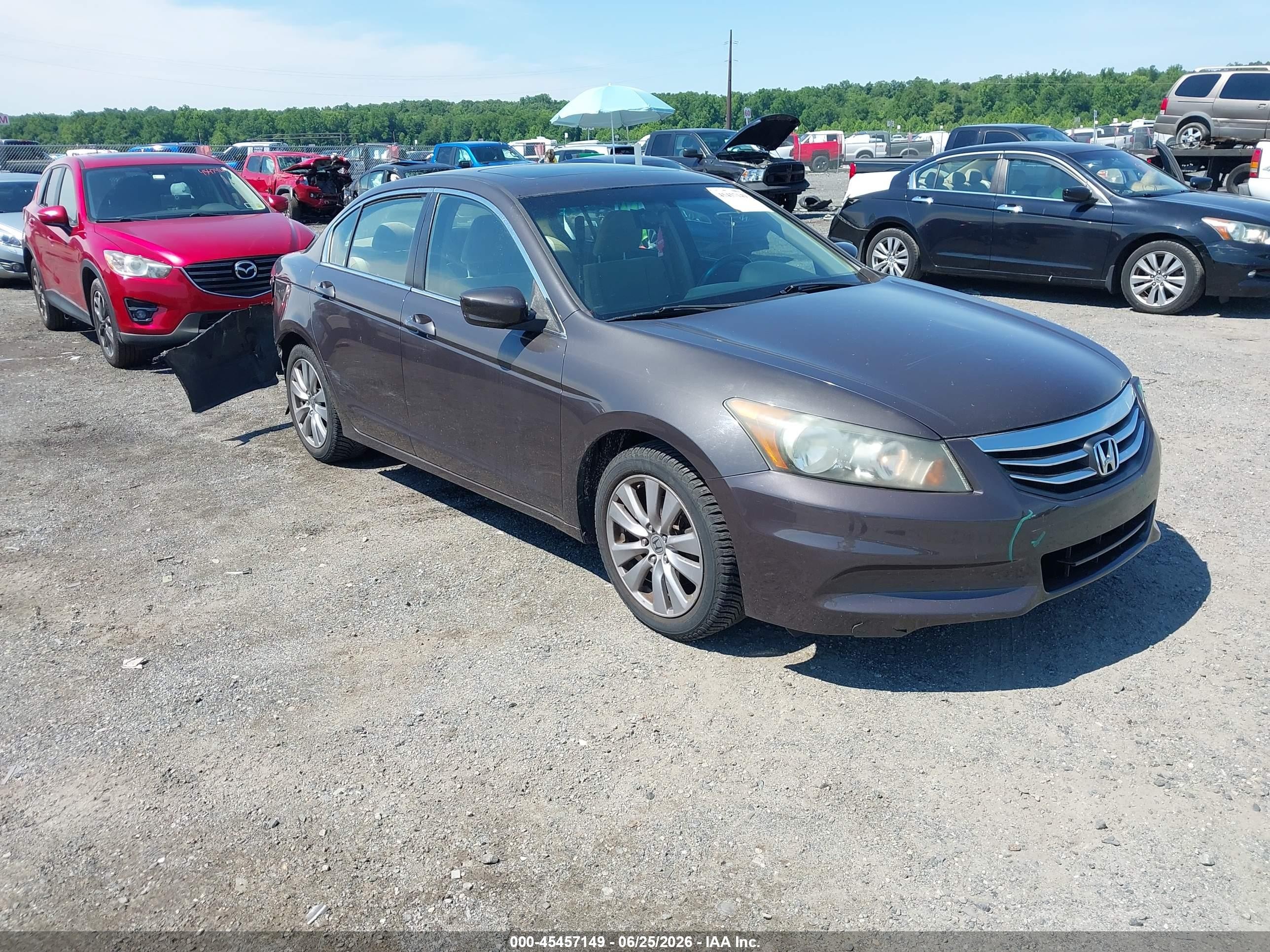 2012 Honda Accord 2.4 Ex Burgundy vin: 1HGCP2F76CA035988