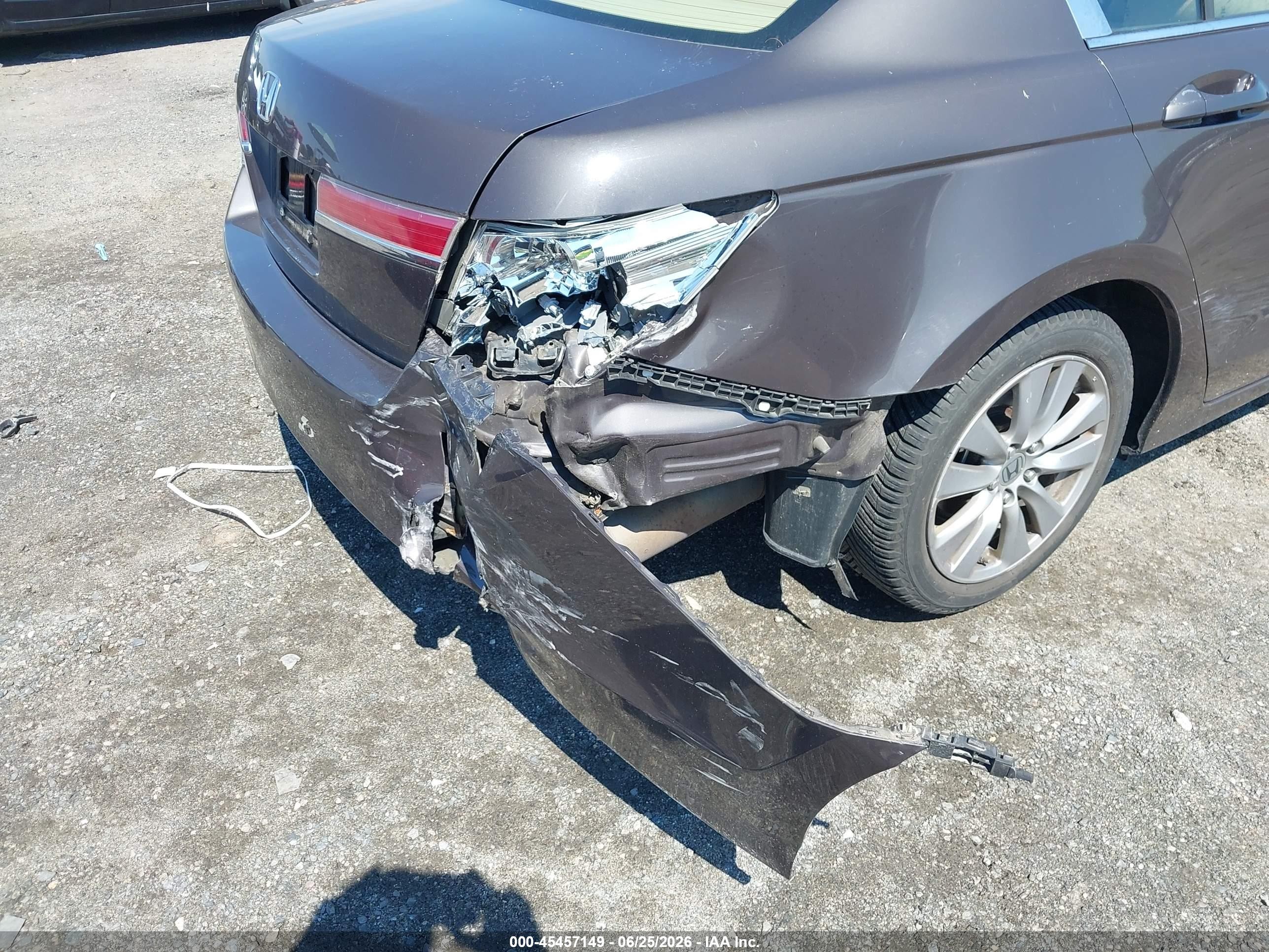 2012 Honda Accord 2.4 Ex Burgundy vin: 1HGCP2F76CA035988