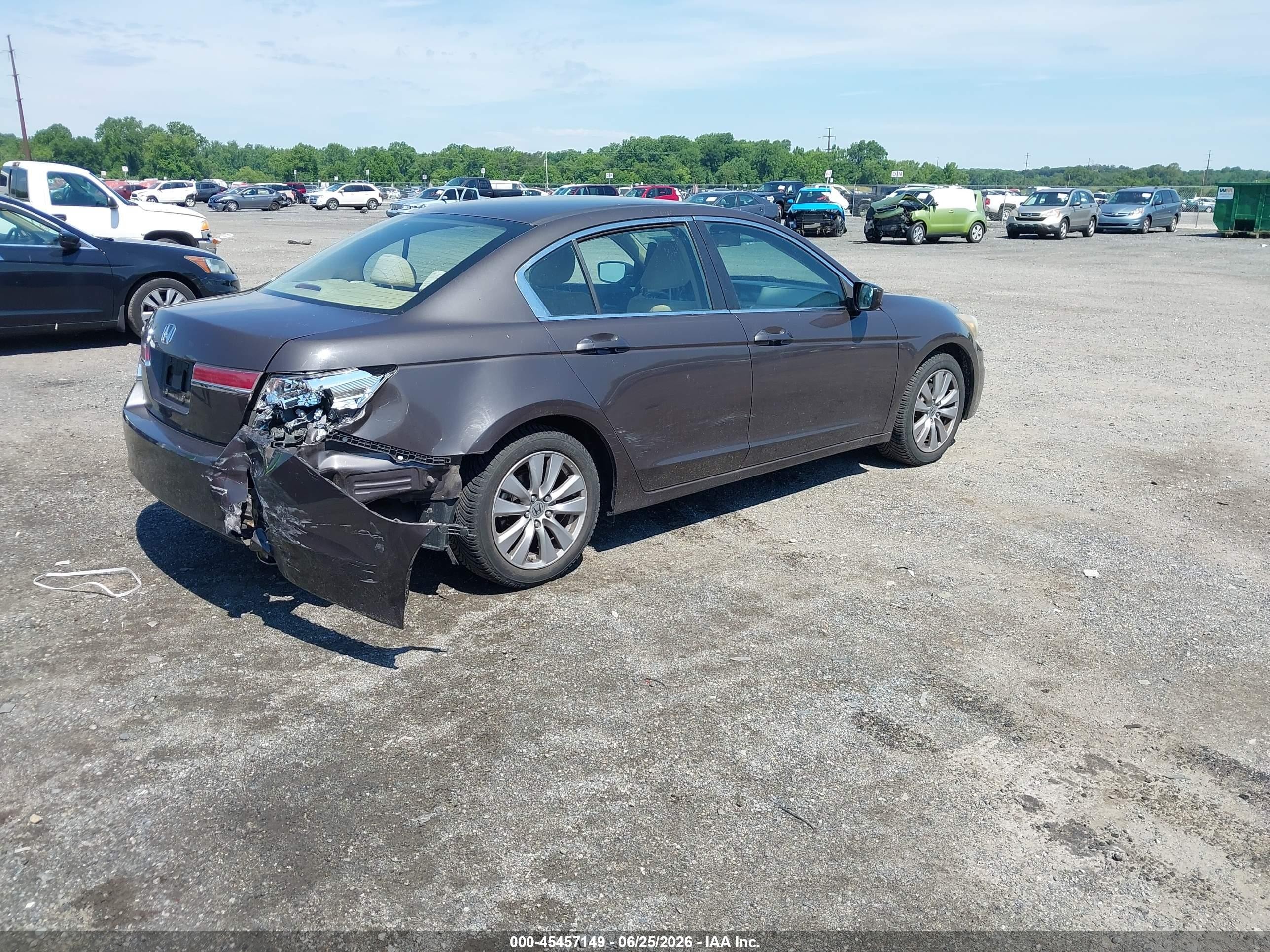 2012 Honda Accord 2.4 Ex Burgundy vin: 1HGCP2F76CA035988