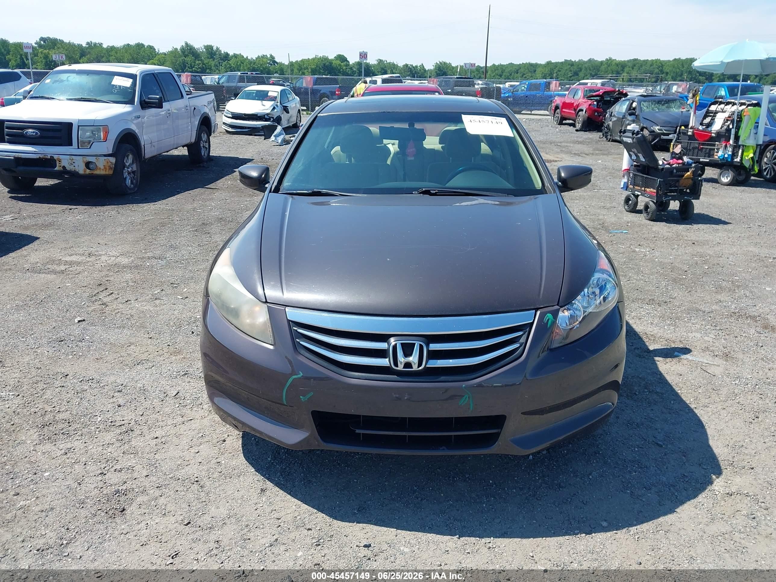 2012 Honda Accord 2.4 Ex Burgundy vin: 1HGCP2F76CA035988