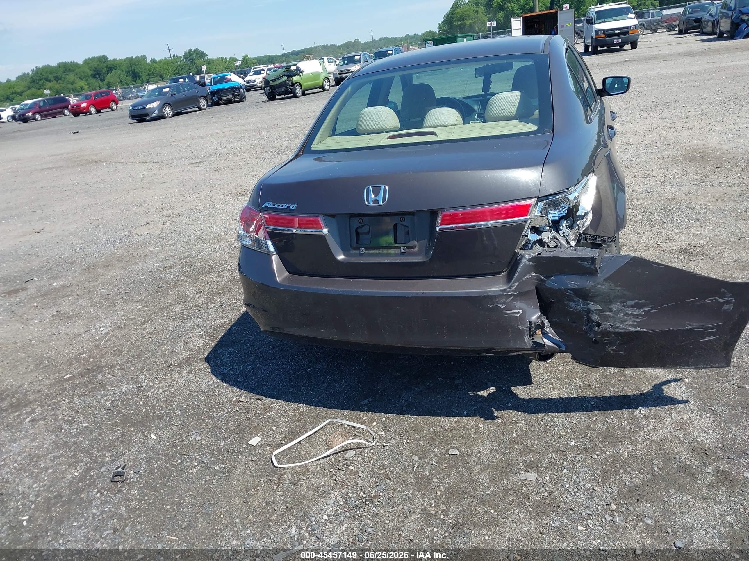 2012 Honda Accord 2.4 Ex Burgundy vin: 1HGCP2F76CA035988