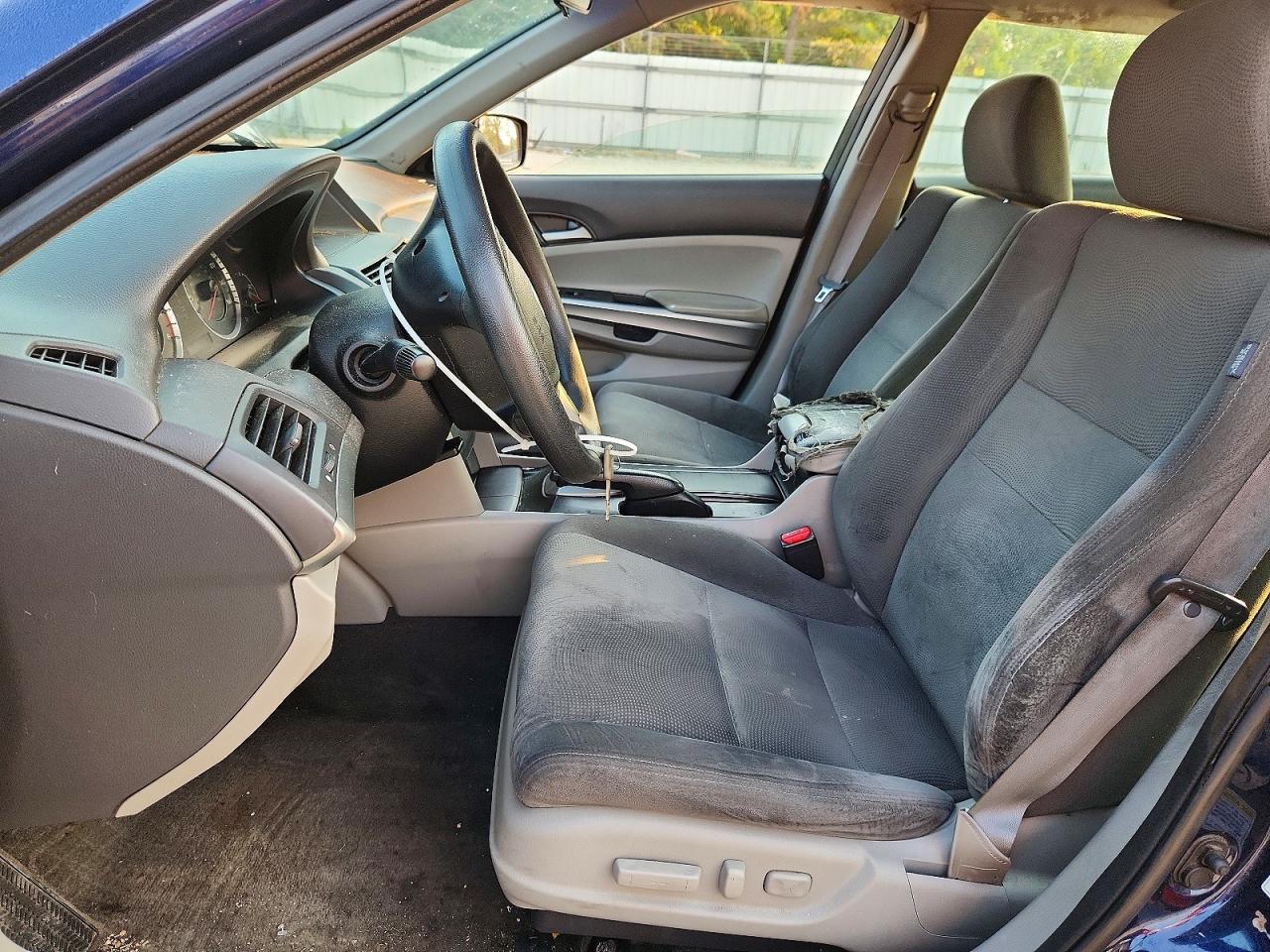 2010 Honda Accord Ex Blue vin: 1HGCP2F77AA011132