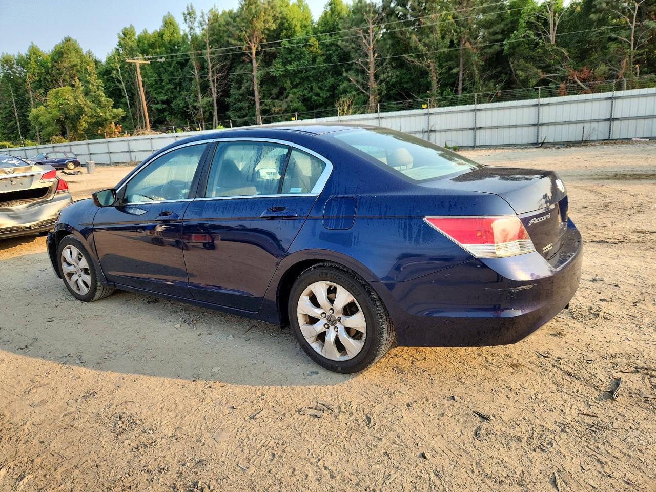 2010 Honda Accord Ex Blue vin: 1HGCP2F77AA011132