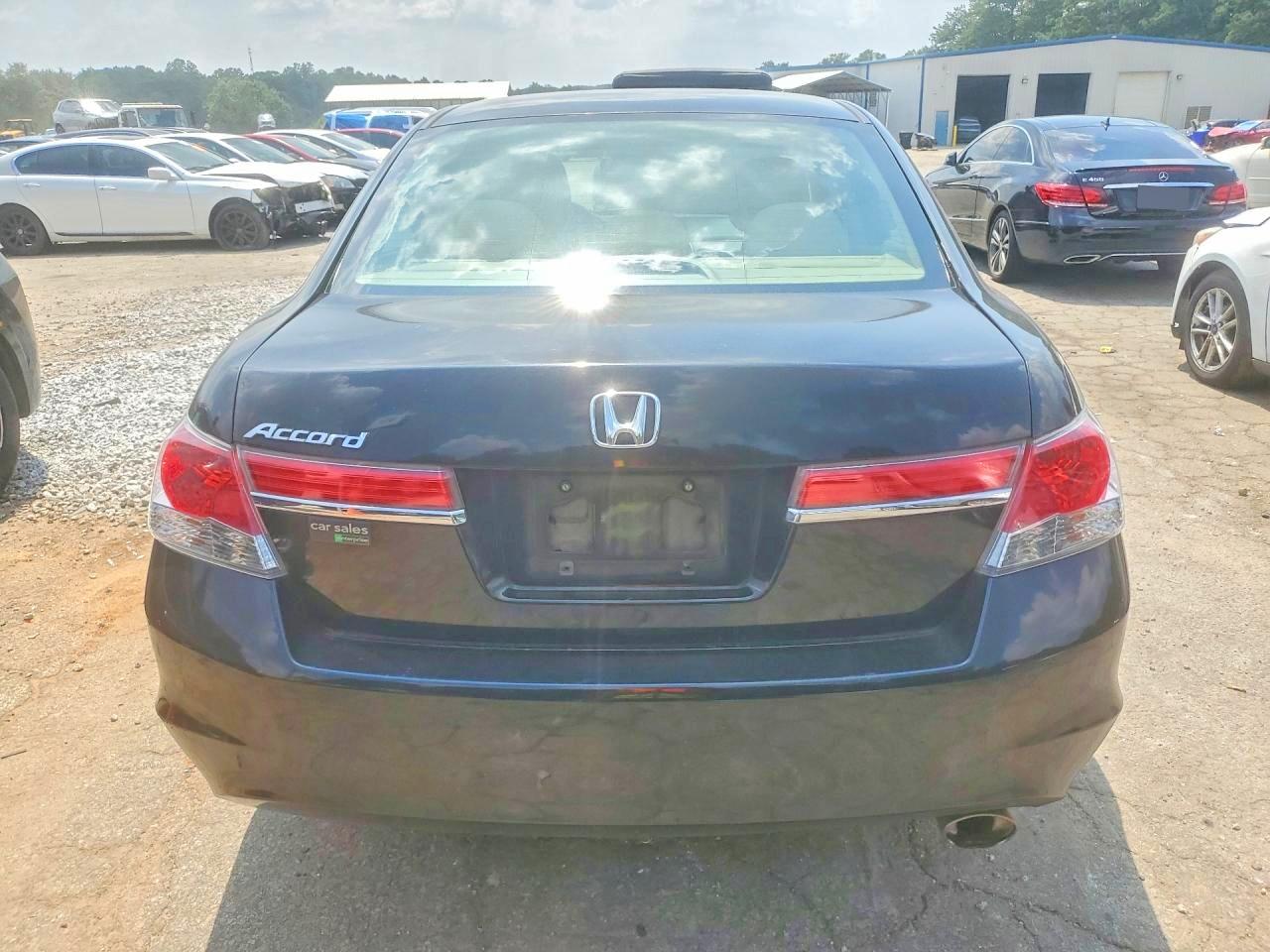 2011 Honda Accord Ex Black vin: 1HGCP2F77BA009012