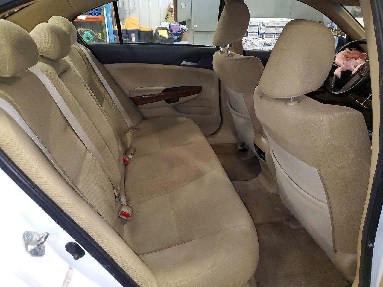 2011 Honda Accord Ex White vin: 1HGCP2F77BA064267
