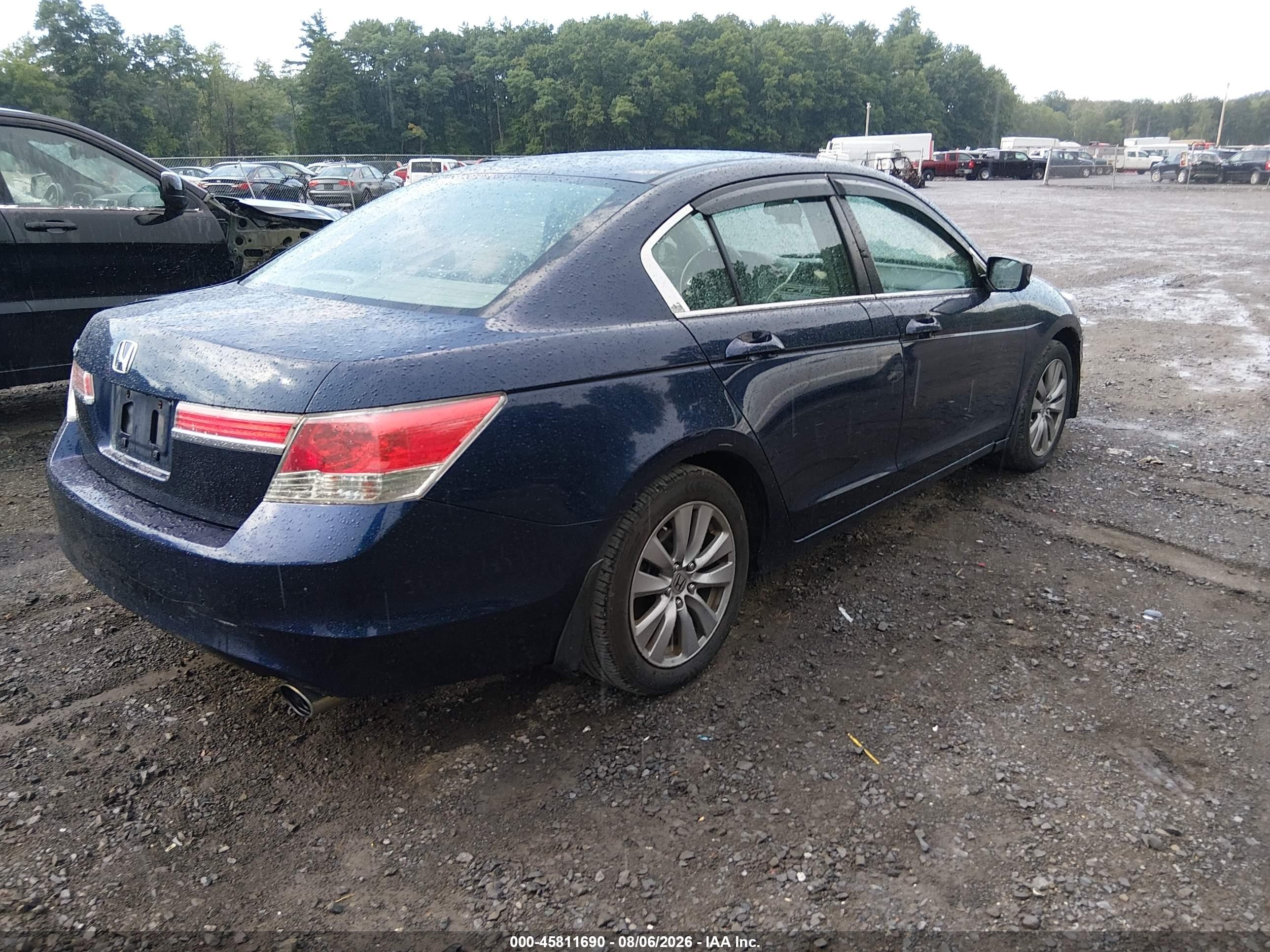 2012 Honda Accord 2.4 Ex Blue vin: 1HGCP2F77CA005480