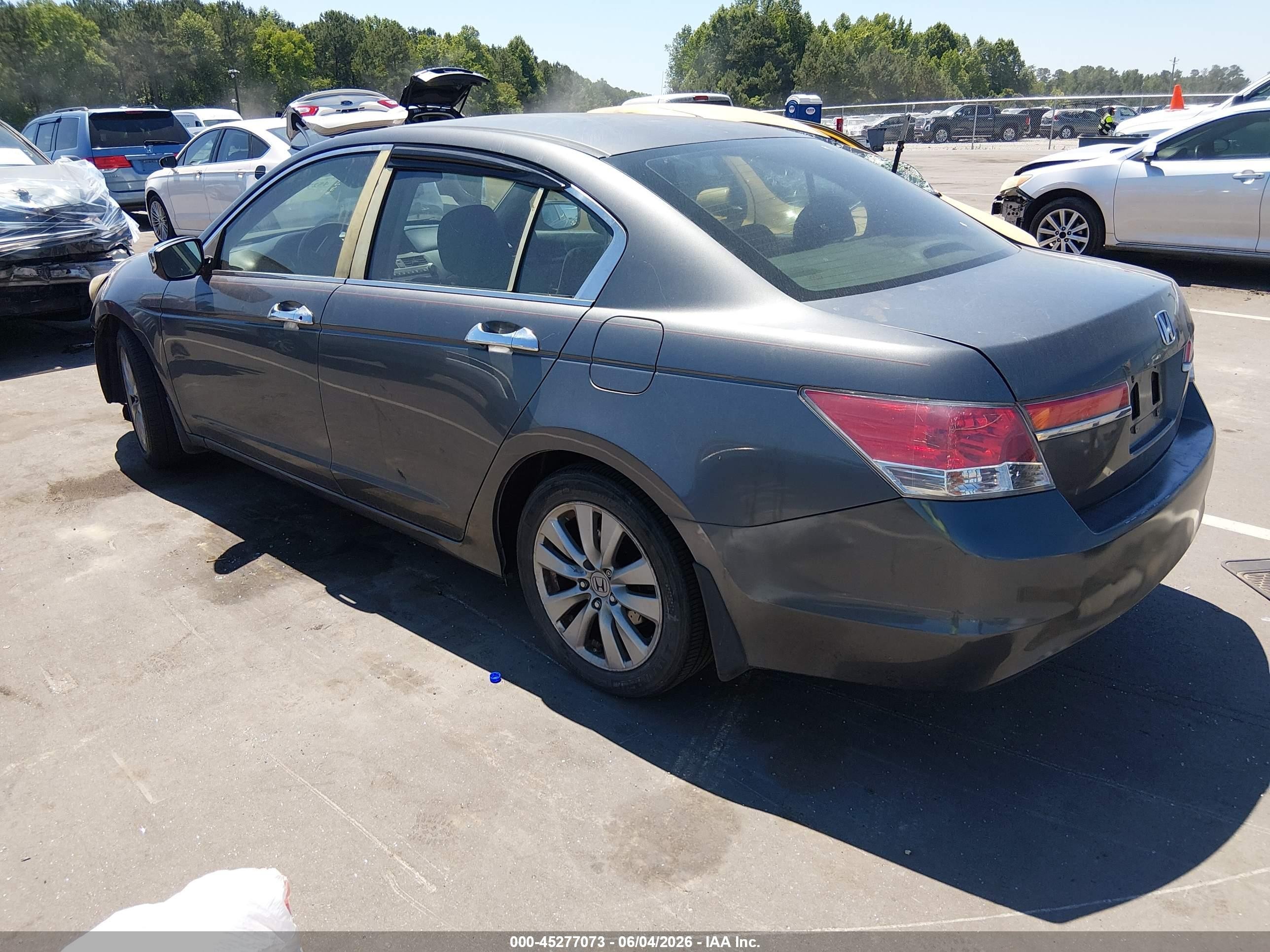 2012 Honda Accord 2.4 Ex Gray vin: 1HGCP2F77CA155671