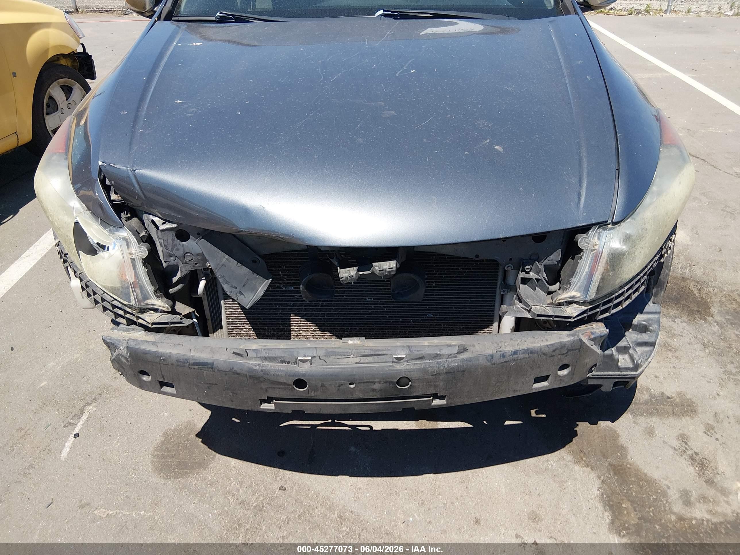 2012 Honda Accord 2.4 Ex Gray vin: 1HGCP2F77CA155671