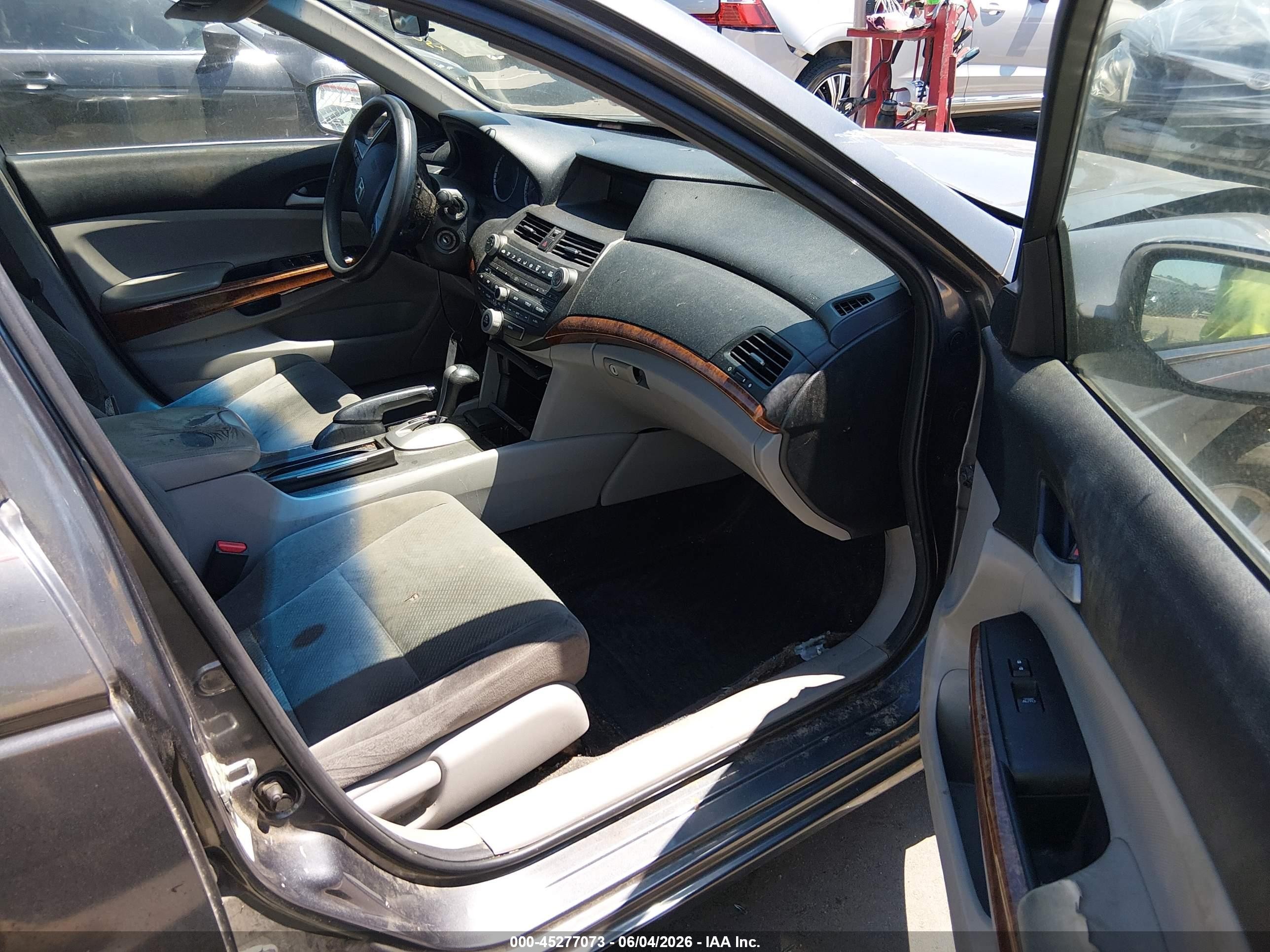2012 Honda Accord 2.4 Ex Gray vin: 1HGCP2F77CA155671