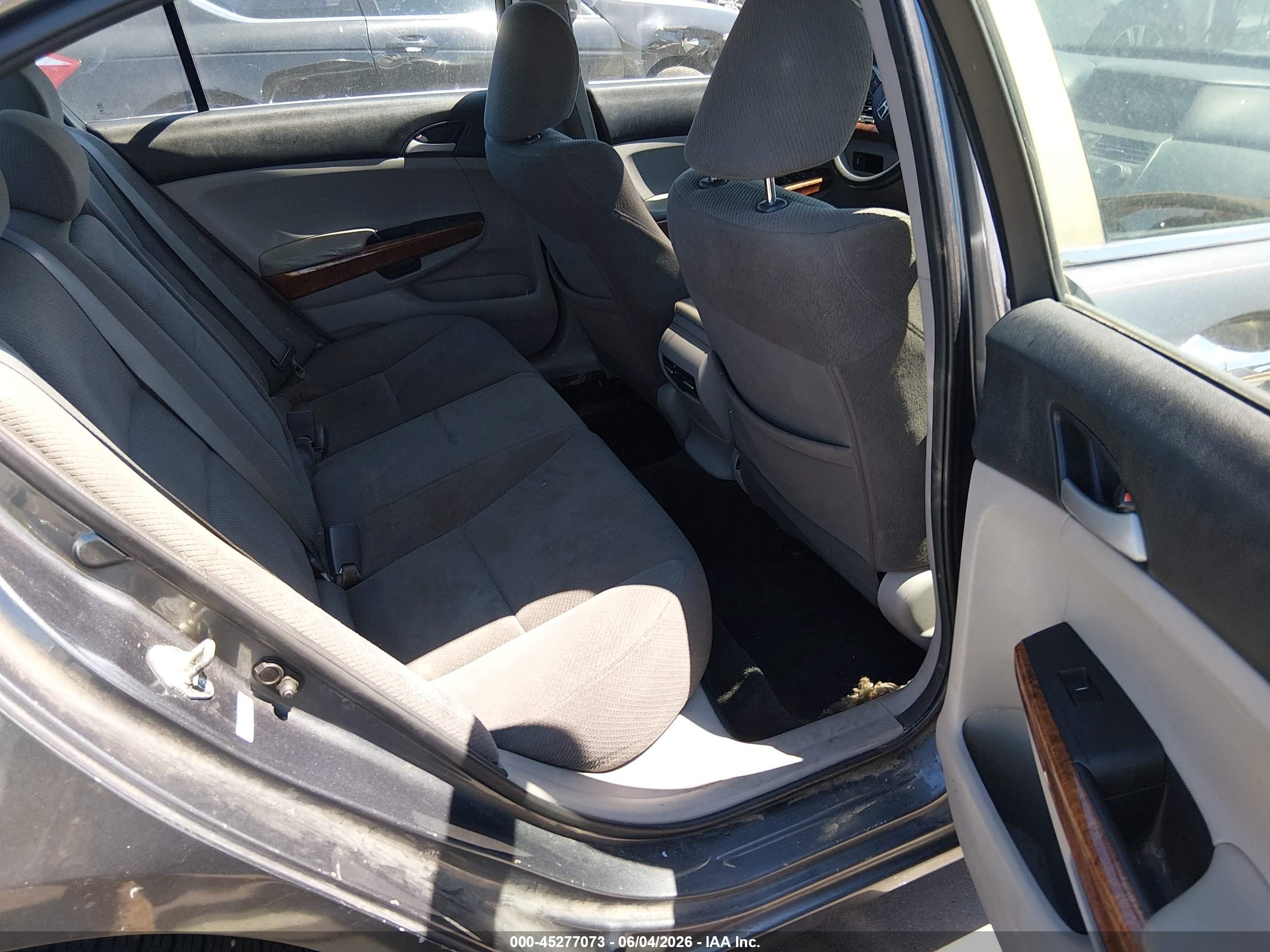 2012 Honda Accord 2.4 Ex Gray vin: 1HGCP2F77CA155671