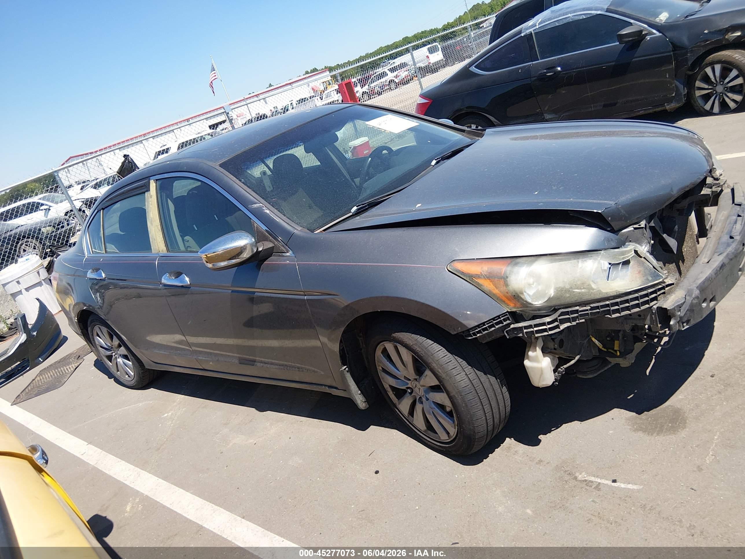 2012 Honda Accord 2.4 Ex Gray vin: 1HGCP2F77CA155671