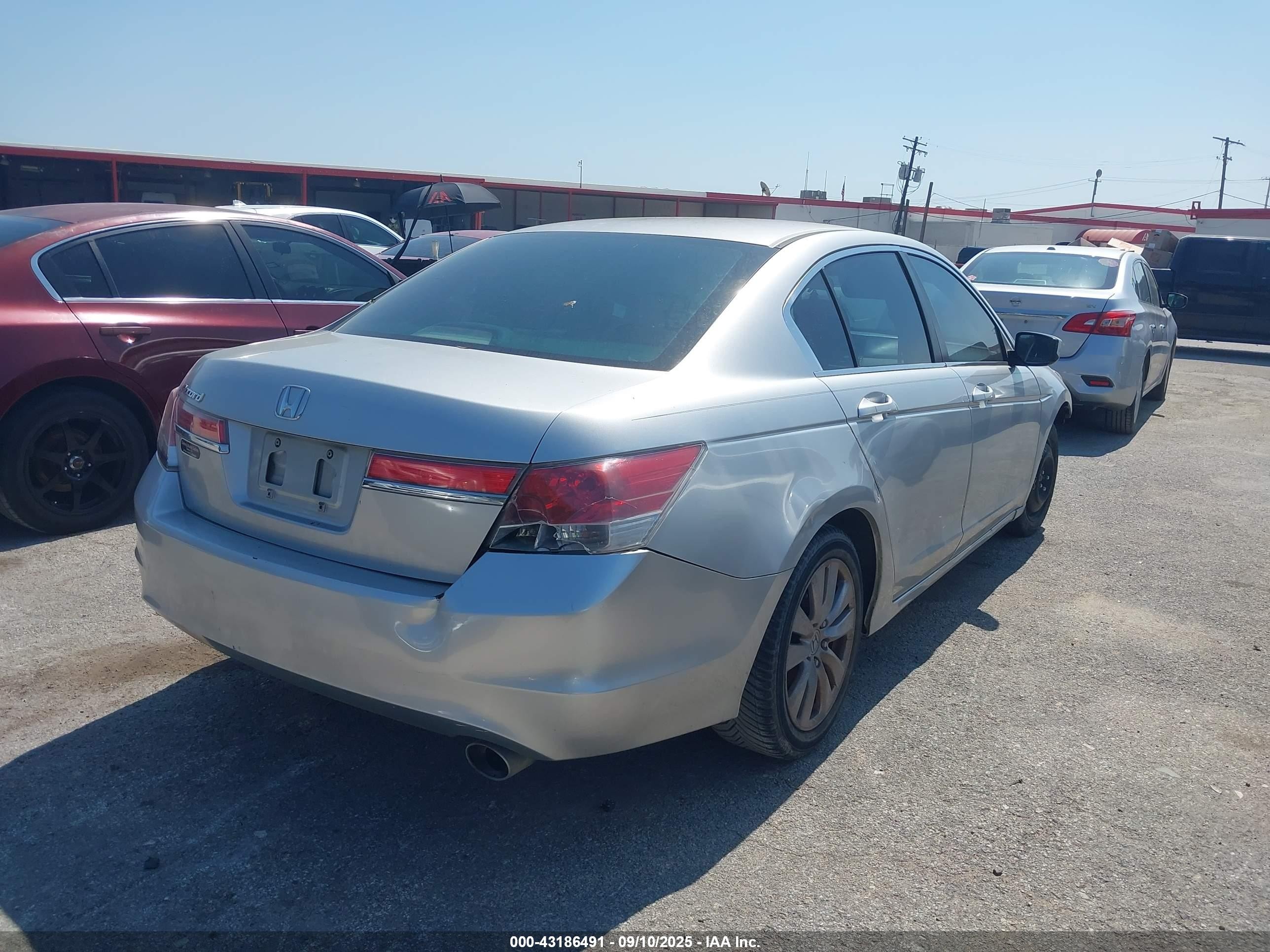 2012 Honda Accord 2.4 Ex Gray vin: 1HGCP2F77CA218641
