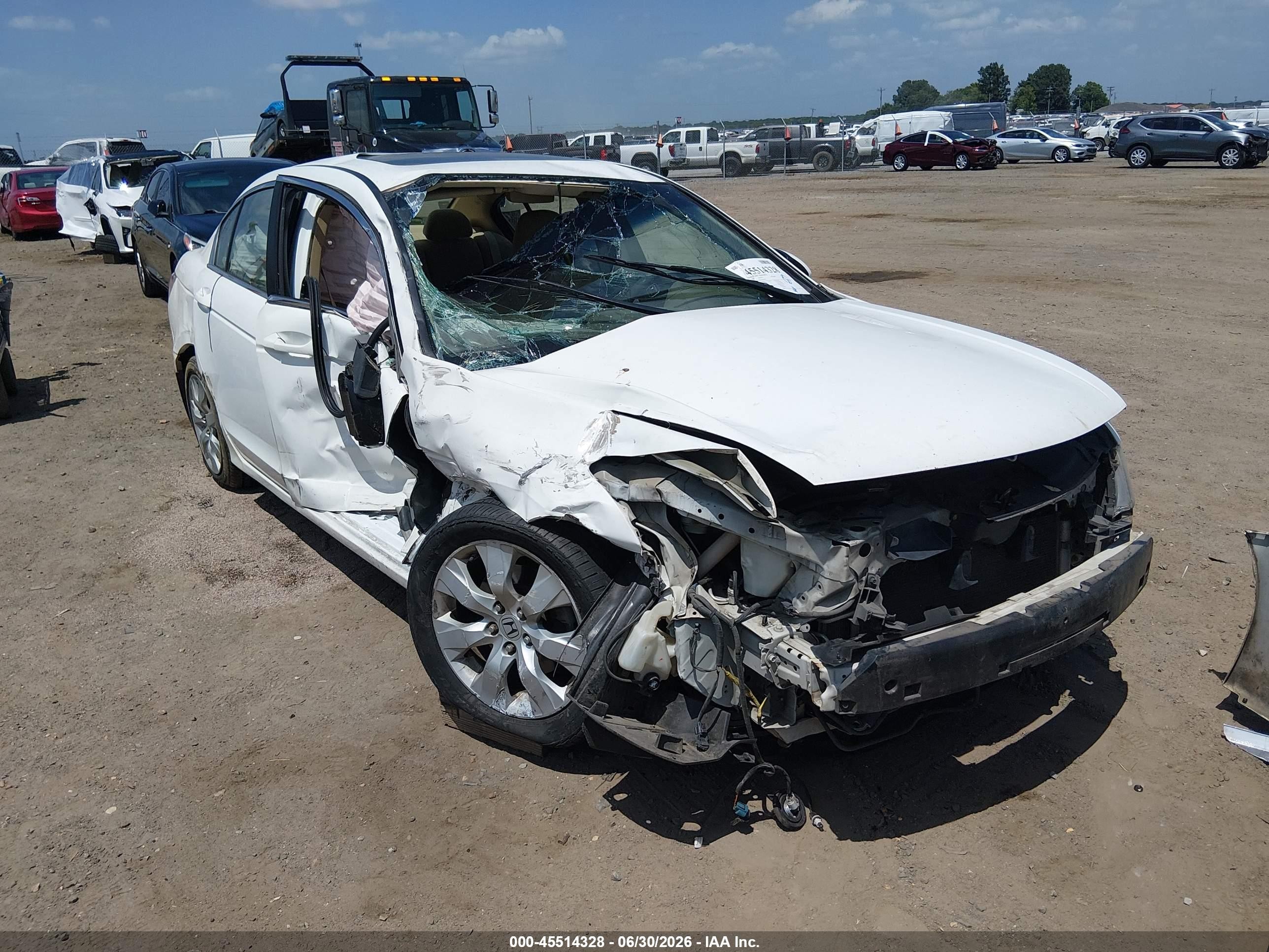 2010 Honda Accord 2.4 Ex Белый vin: 1HGCP2F78AA036749