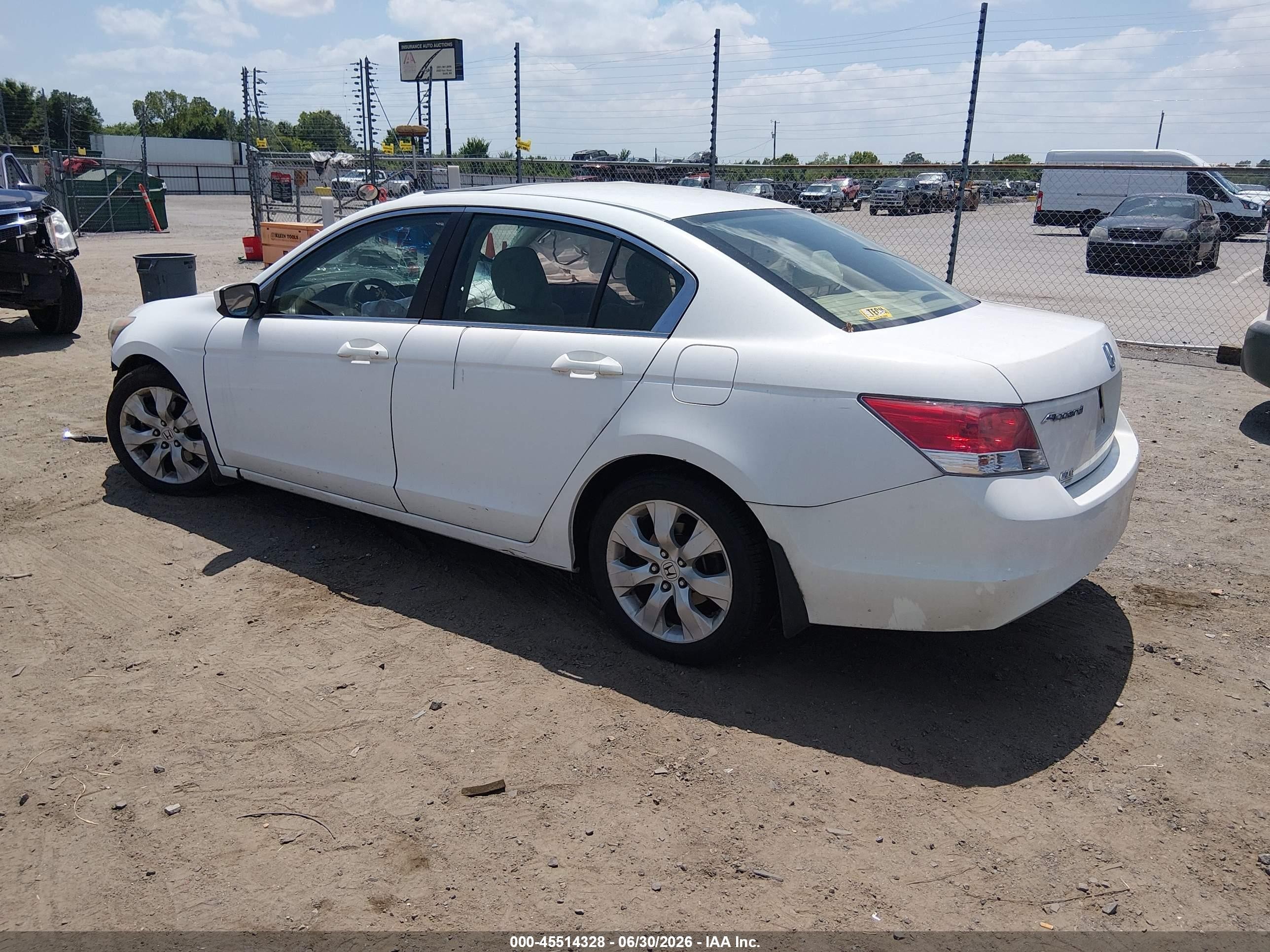2010 Honda Accord 2.4 Ex Белый vin: 1HGCP2F78AA036749