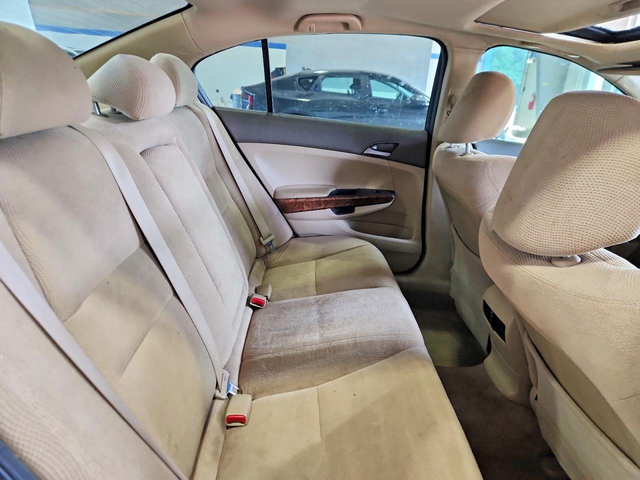 2010 Honda Accord Ex White vin: 1HGCP2F78AA083926