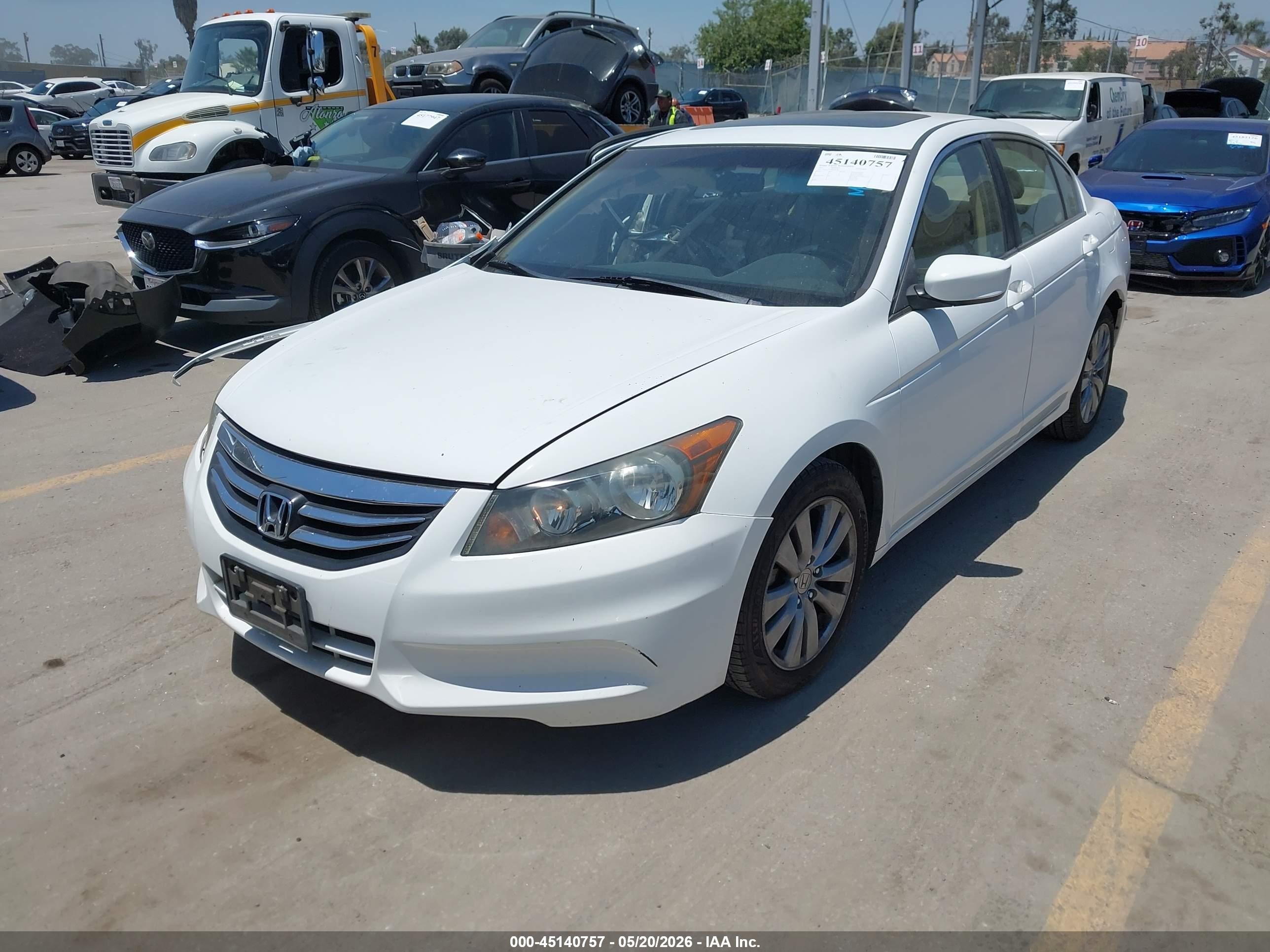 2011 Honda Accord 2.4 Ex Белый vin: 1HGCP2F78BA034811