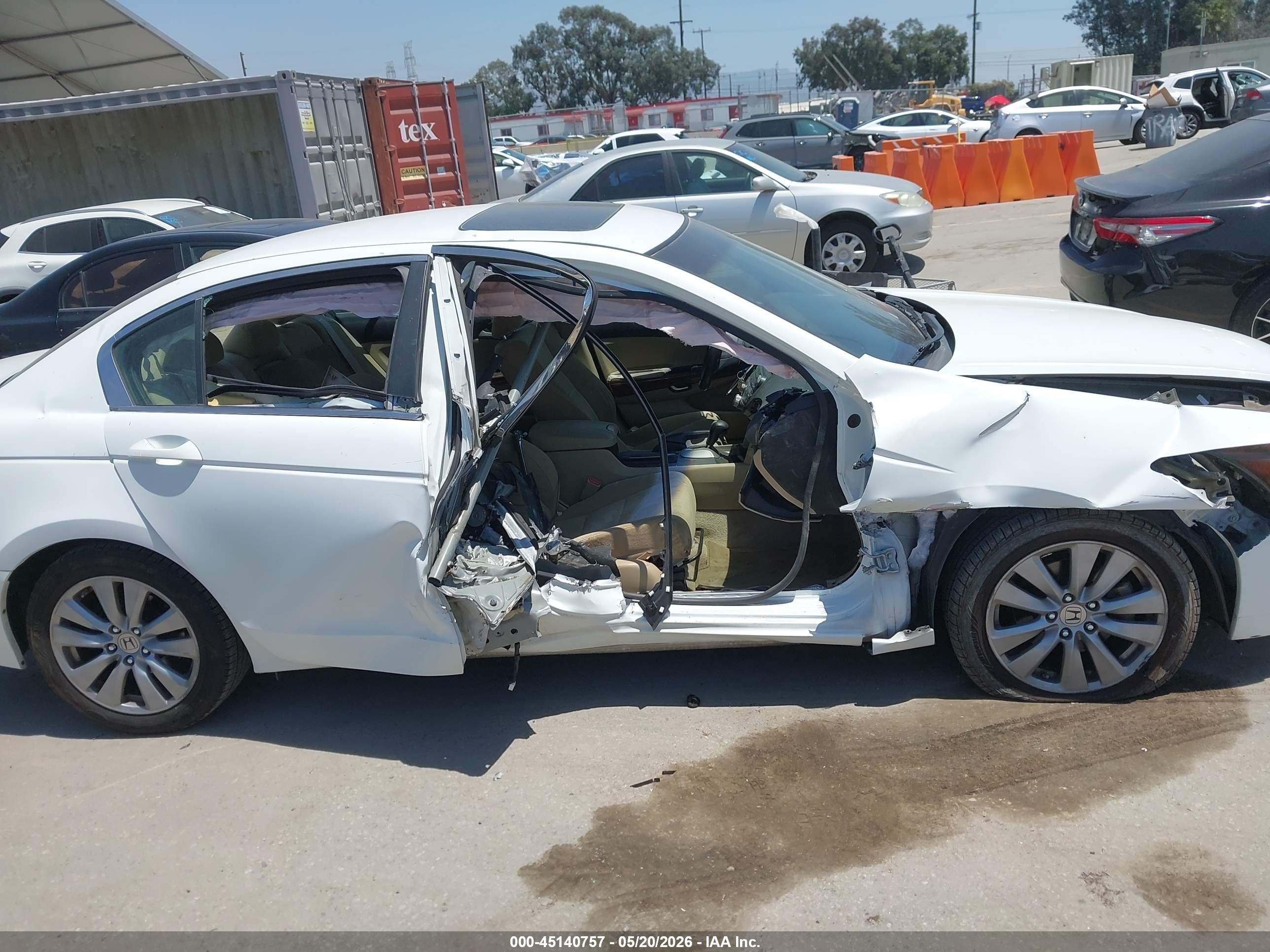 2011 Honda Accord 2.4 Ex Белый vin: 1HGCP2F78BA034811