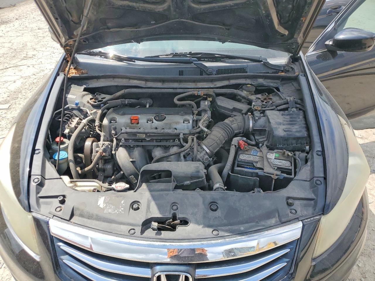 2011 Honda Accord Black vin: 1HGCP2F78BA082356