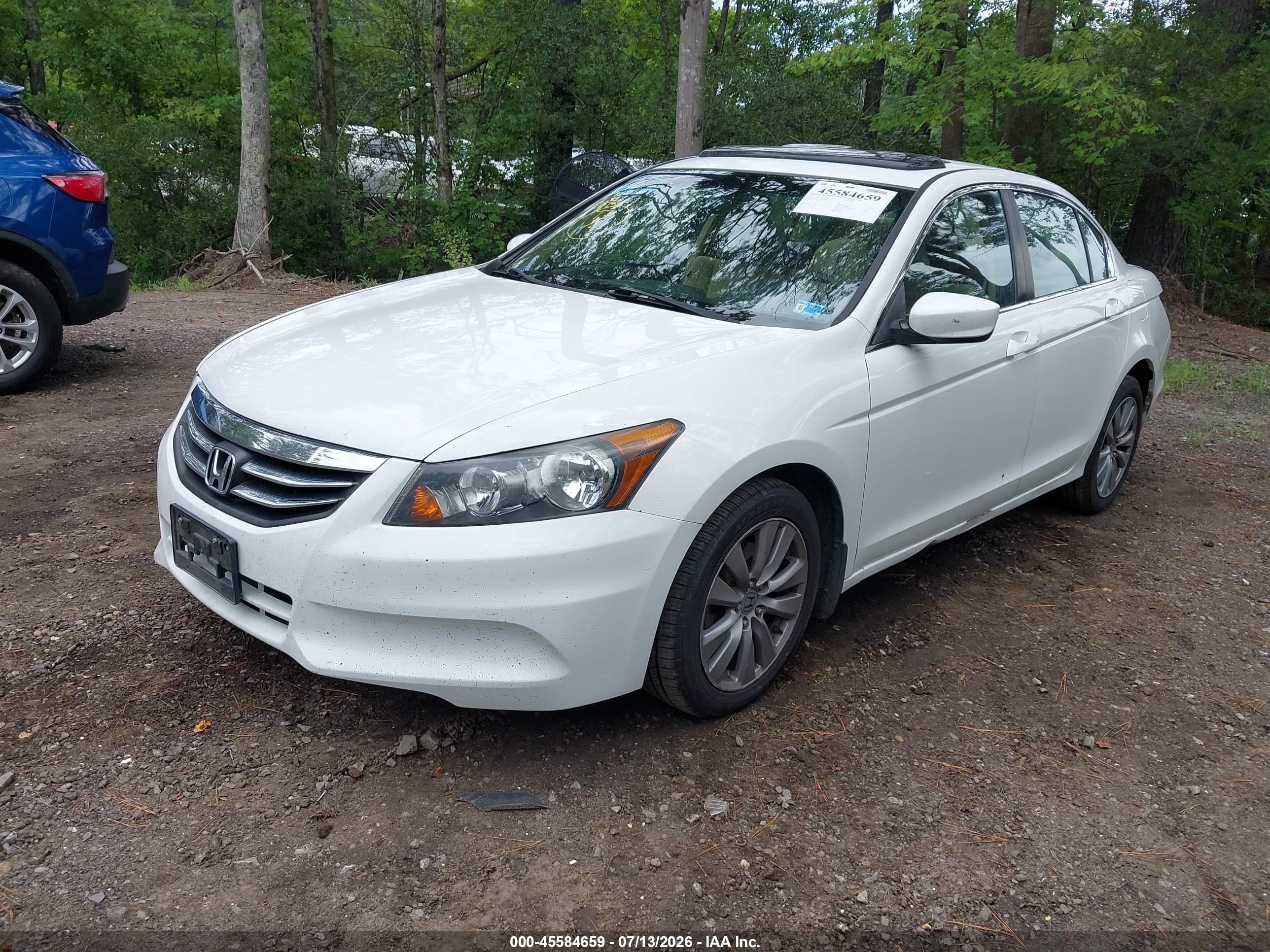 2011 Honda Accord 2.4 Ex White vin: 1HGCP2F78BA097830