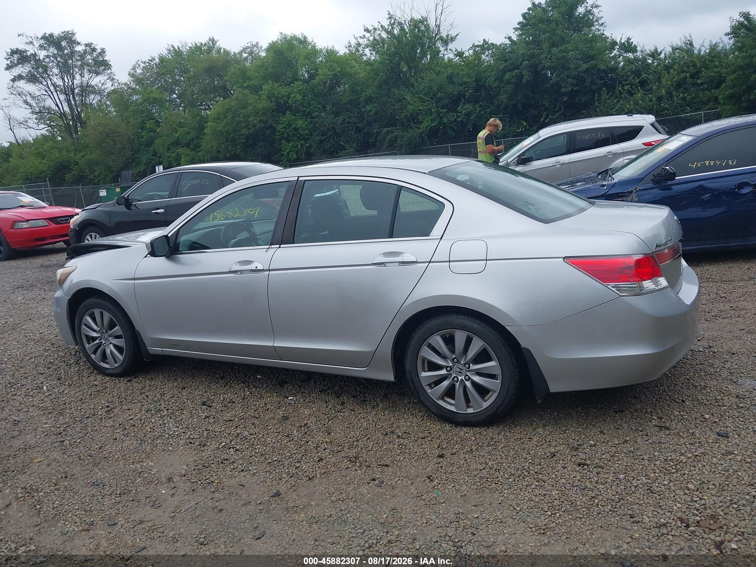 2012 Honda Accord 2.4 Ex Серебряный vin: 1HGCP2F78CA089342