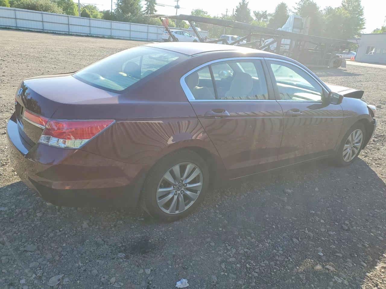 2012 Honda Accord Ex Burgundy vin: 1HGCP2F78CA100307