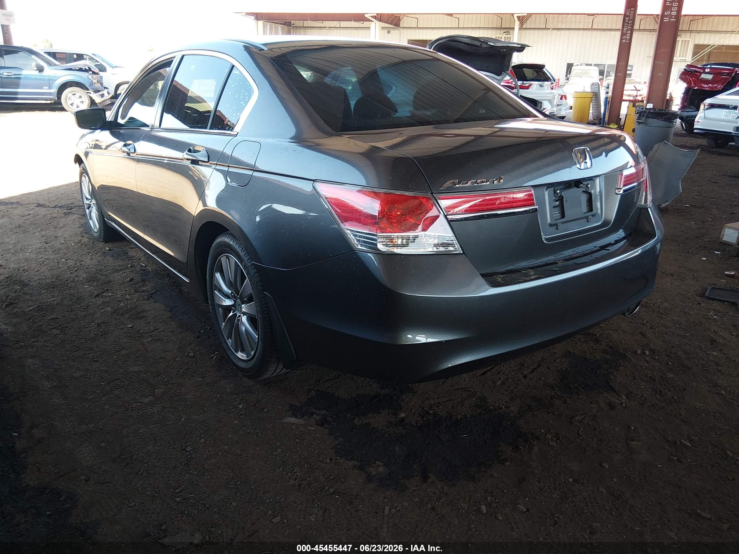 2012 Honda Accord 2.4 Ex Gray vin: 1HGCP2F78CA141598