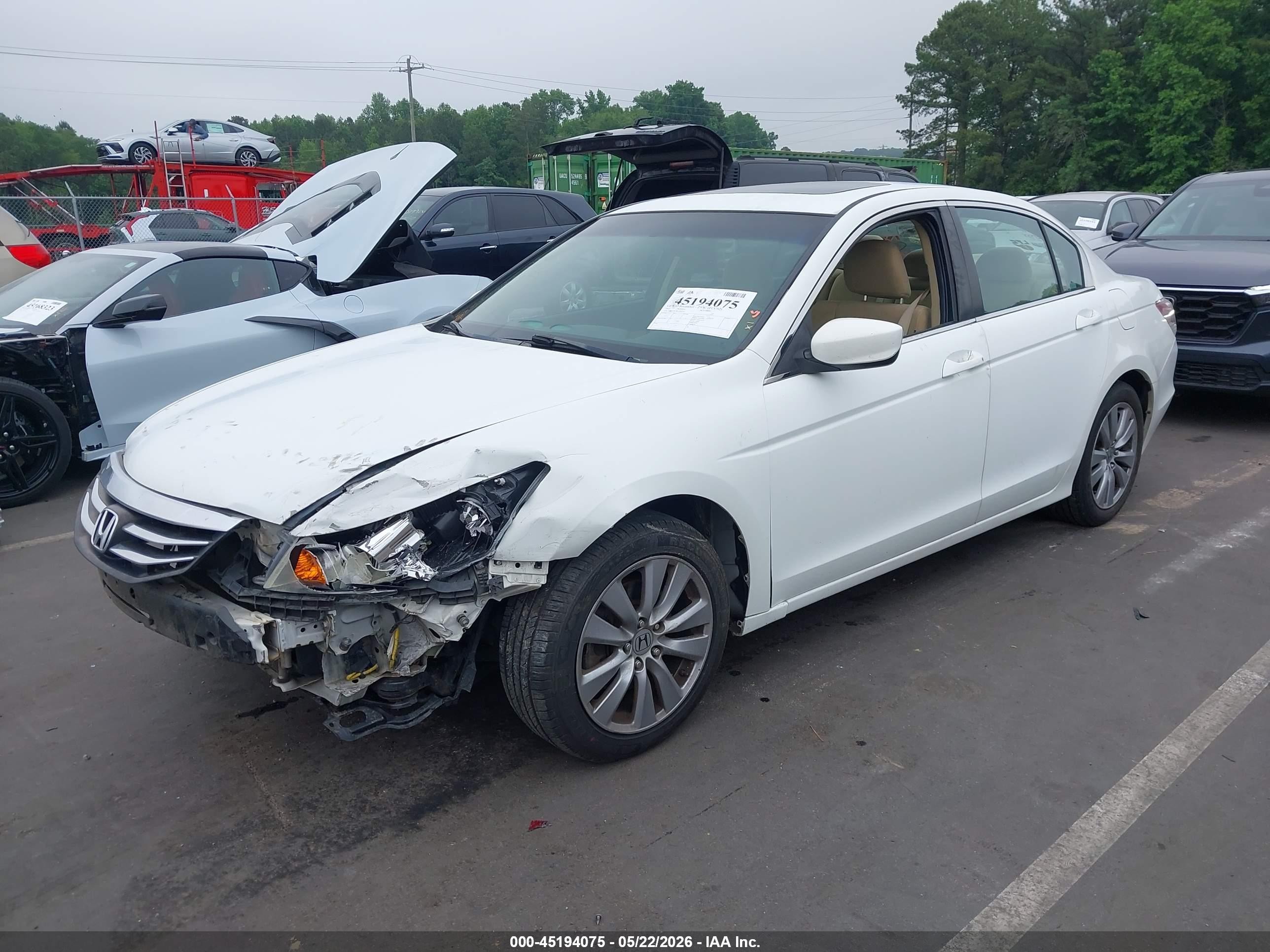 2012 Honda Accord 2.4 Ex White vin: 1HGCP2F78CA202755