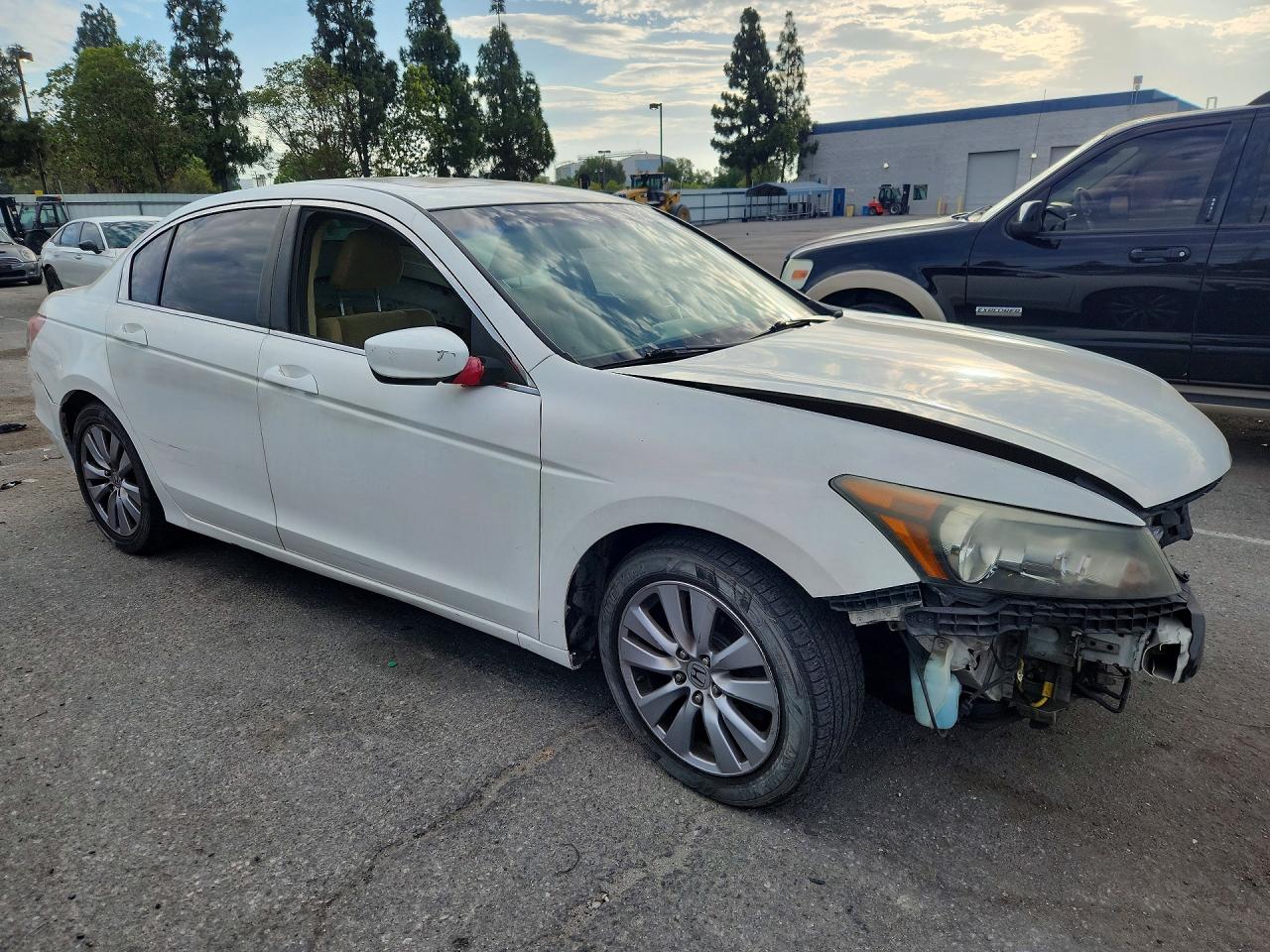 2012 Honda Accord Ex Белый vin: 1HGCP2F78CA225775
