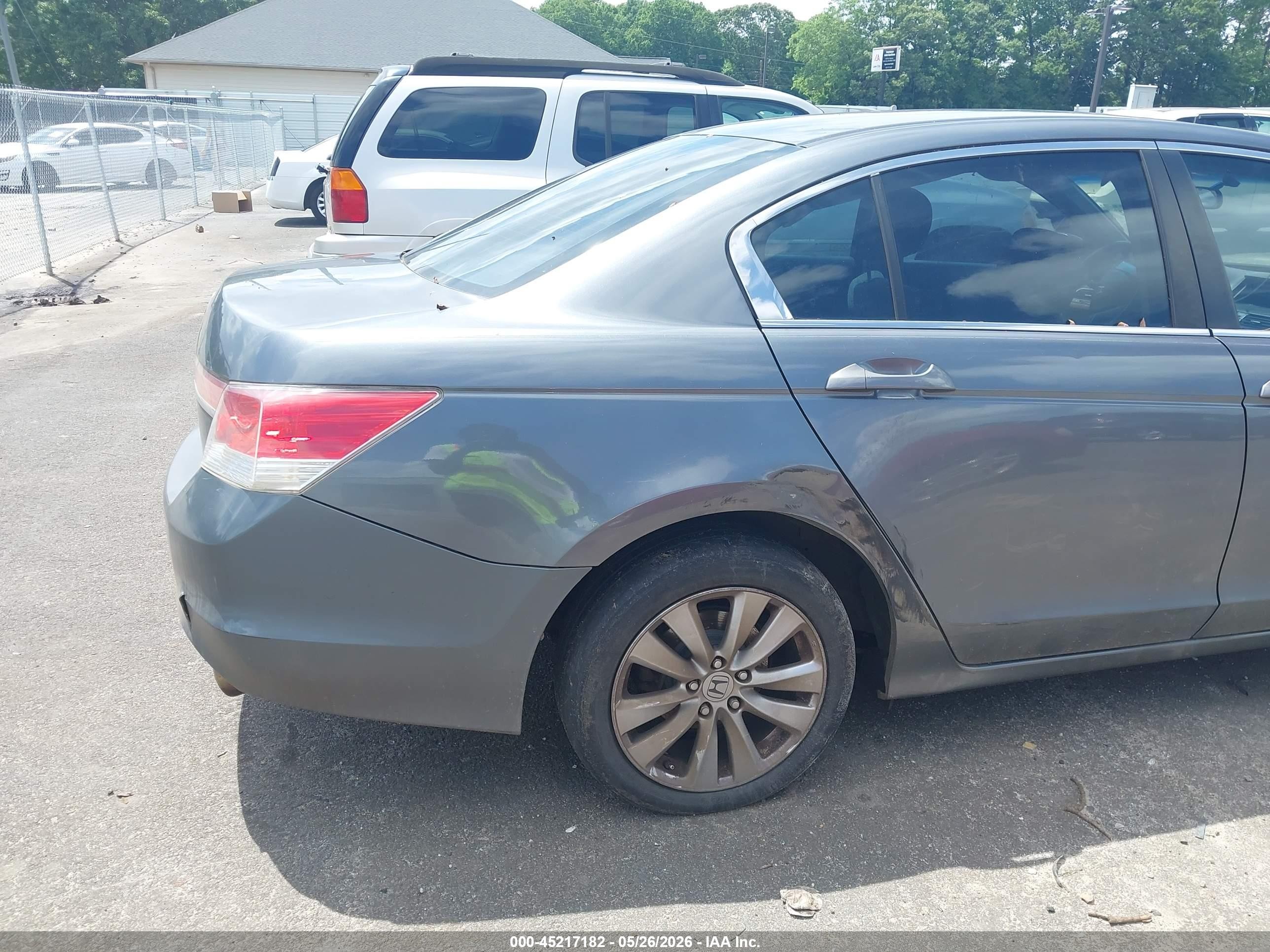 2011 Honda Accord 2.4 Ex Gray vin: 1HGCP2F79BA143052