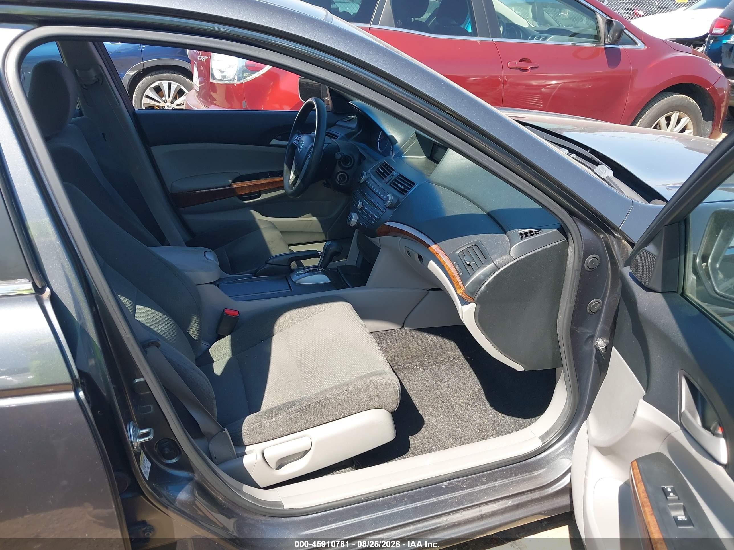 2012 Honda Accord 2.4 Ex Серый vin: 1HGCP2F79CA010566