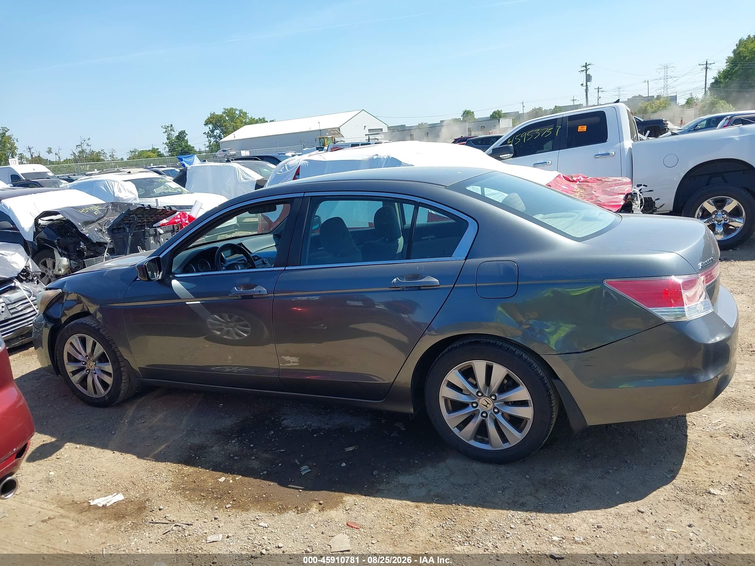 2012 Honda Accord 2.4 Ex Серый vin: 1HGCP2F79CA010566