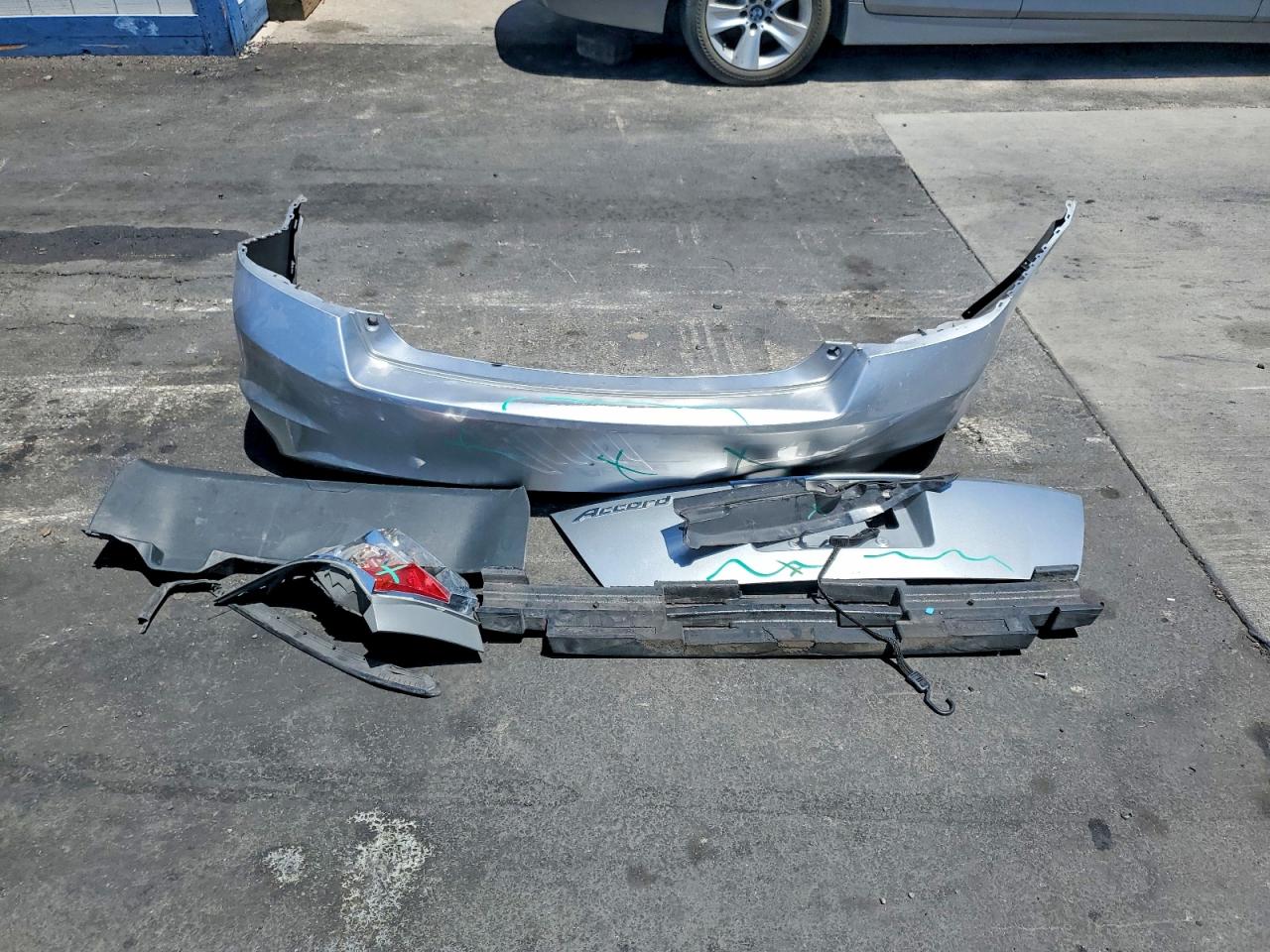 2010 Honda Accord Ex Silver vin: 1HGCP2F7XAA131684