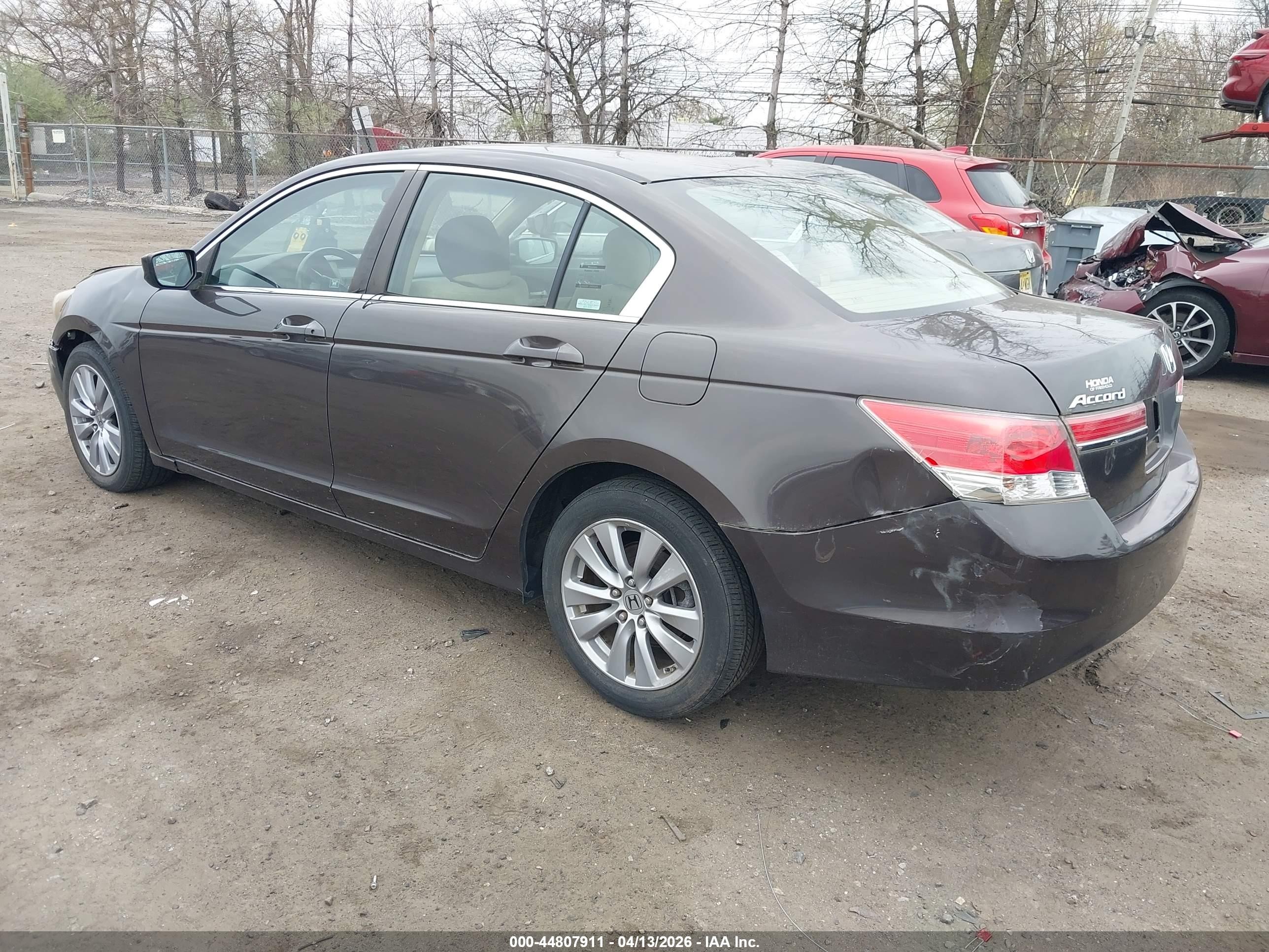 2011 Honda Accord 2.4 Ex Gray vin: 1HGCP2F7XBA020909