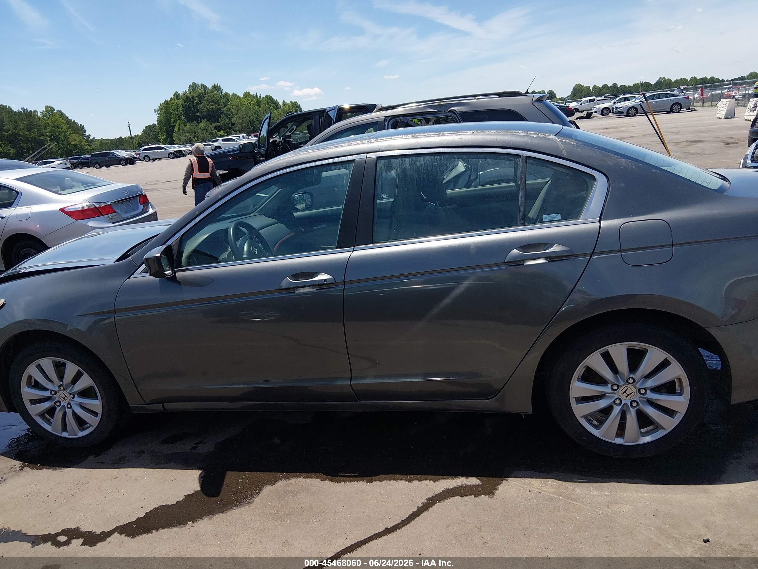 2011 Honda Accord 2.4 Ex Blue vin: 1HGCP2F7XBA064571