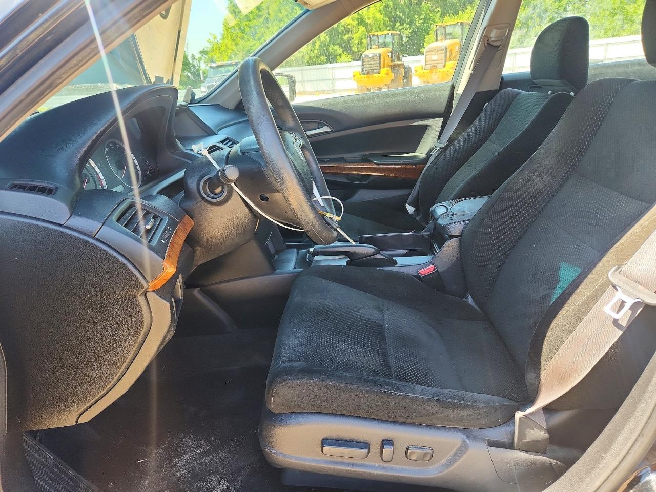 2011 Honda Accord Ex Black vin: 1HGCP2F7XBA077658