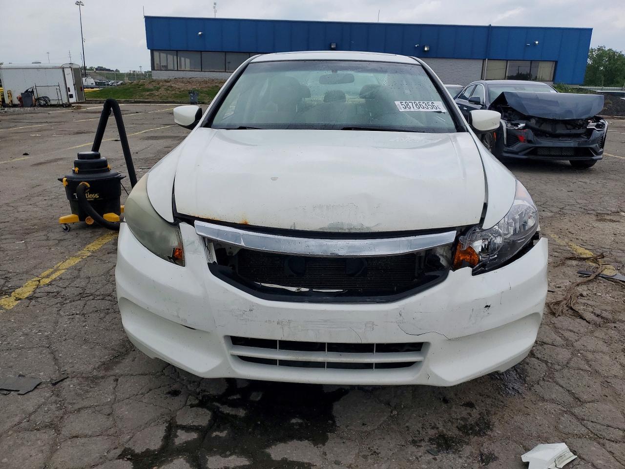 2011 Honda Accord Ex White vin: 1HGCP2F7XBA097814