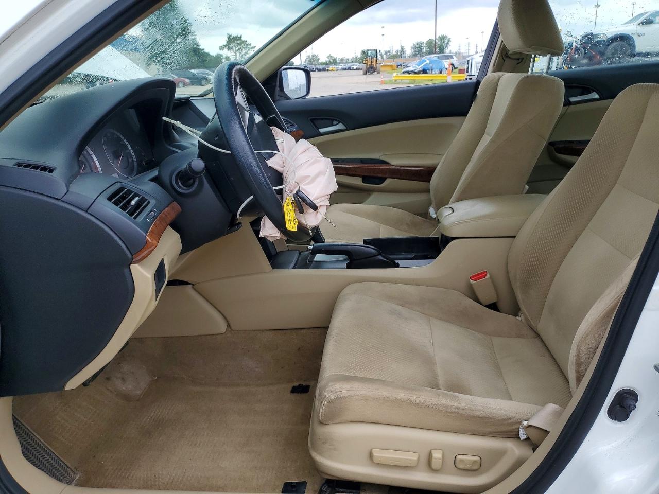 2011 Honda Accord Ex White vin: 1HGCP2F7XBA097814