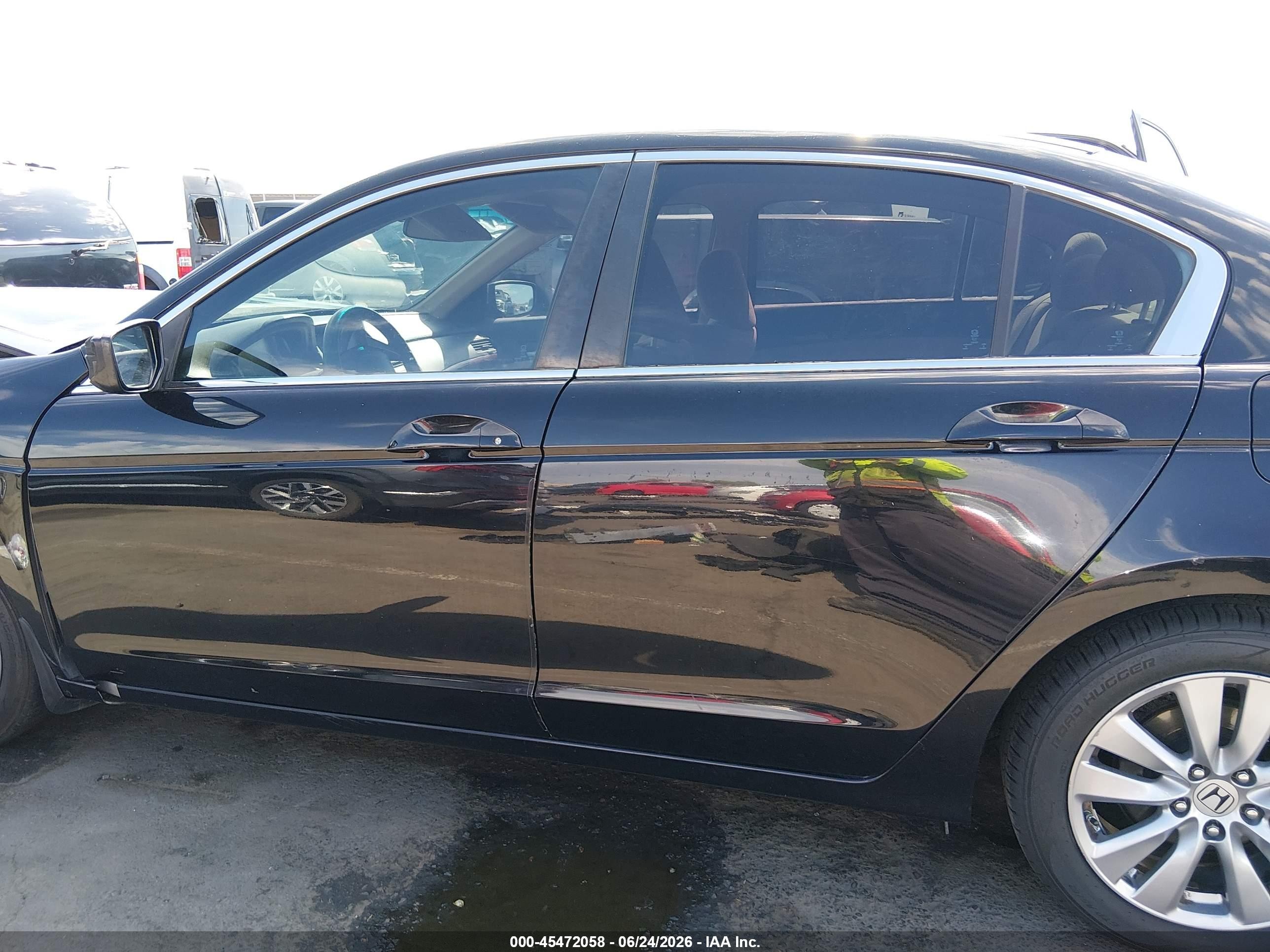 2011 Honda Accord 2.4 Ex Black vin: 1HGCP2F7XBA104275