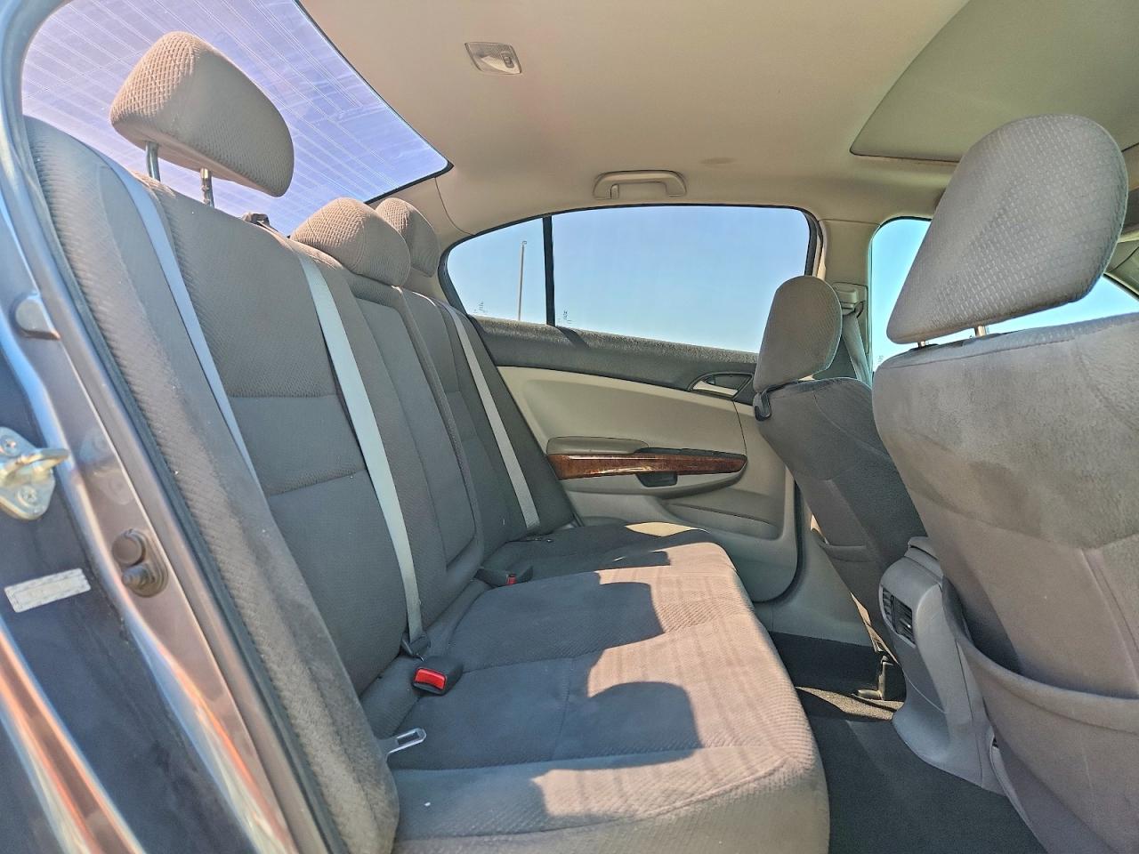 2011 Honda Accord Ex Gray vin: 1HGCP2F7XBA137535
