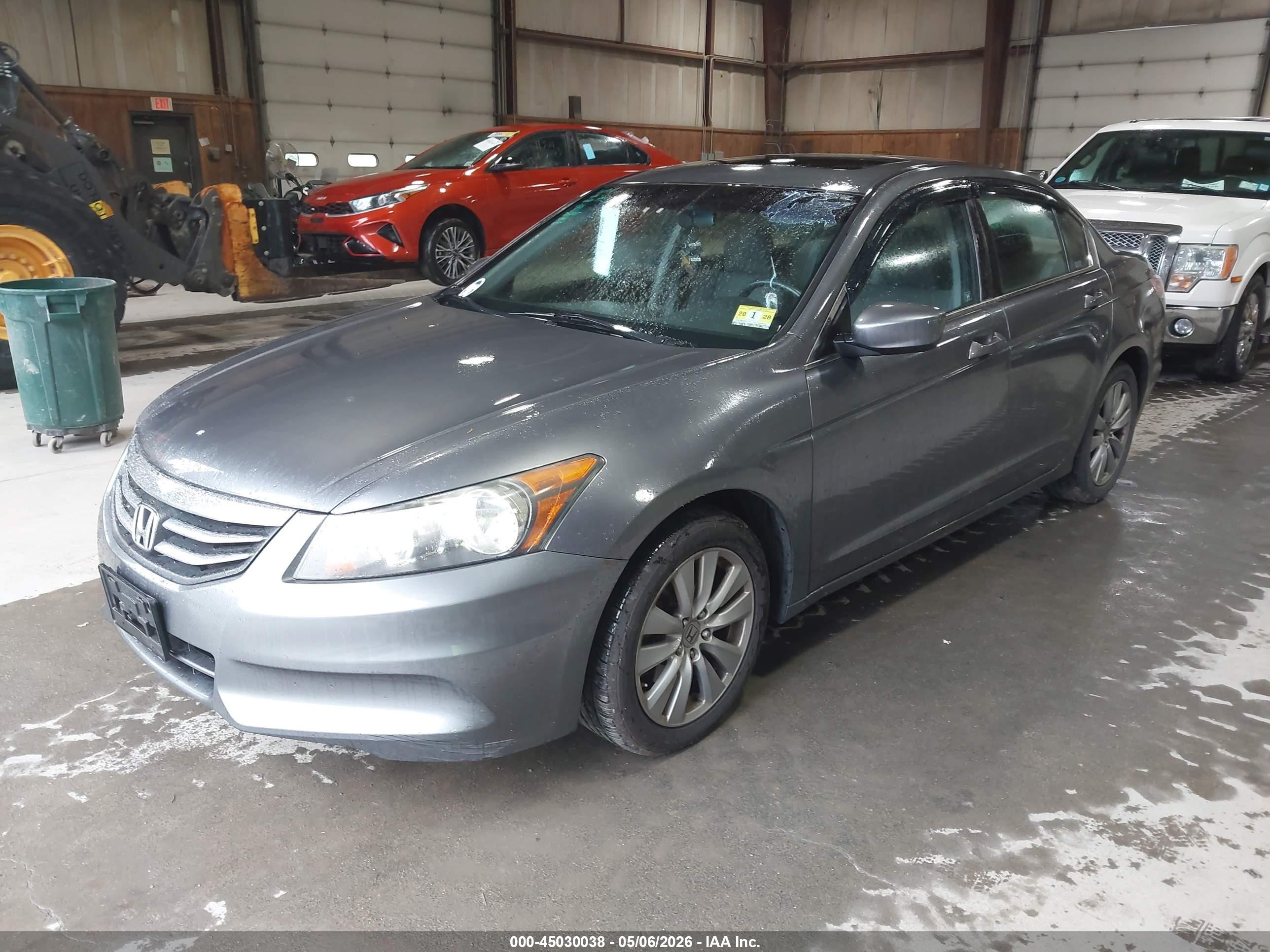 2012 Honda Accord 2.4 Ex Gray vin: 1HGCP2F7XCA107548