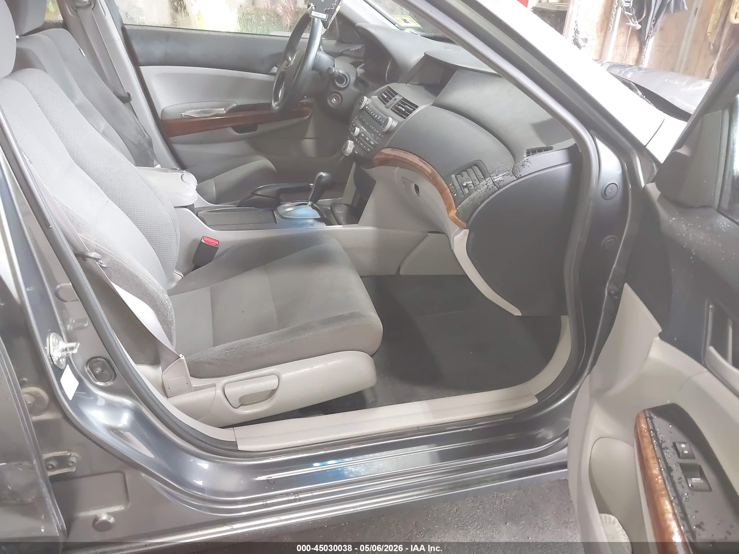 2012 Honda Accord 2.4 Ex Gray vin: 1HGCP2F7XCA107548